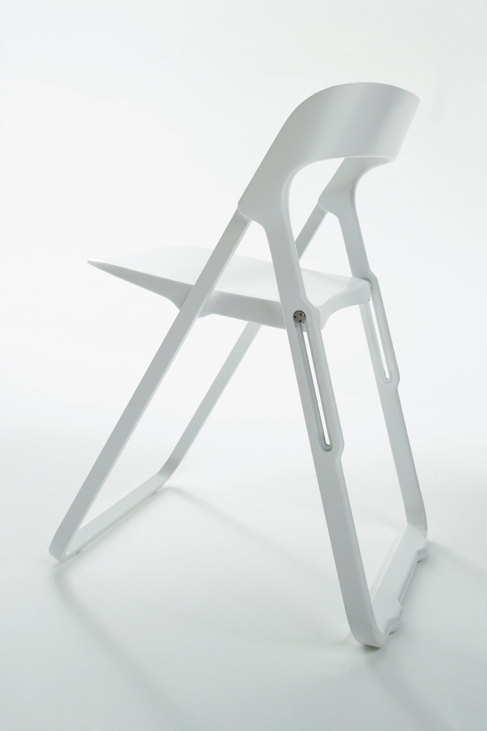 Casamania Bek Folding Chair - Lightweight Portable Indoor Outdoor Chair for Home, Camping, Picnics & Events