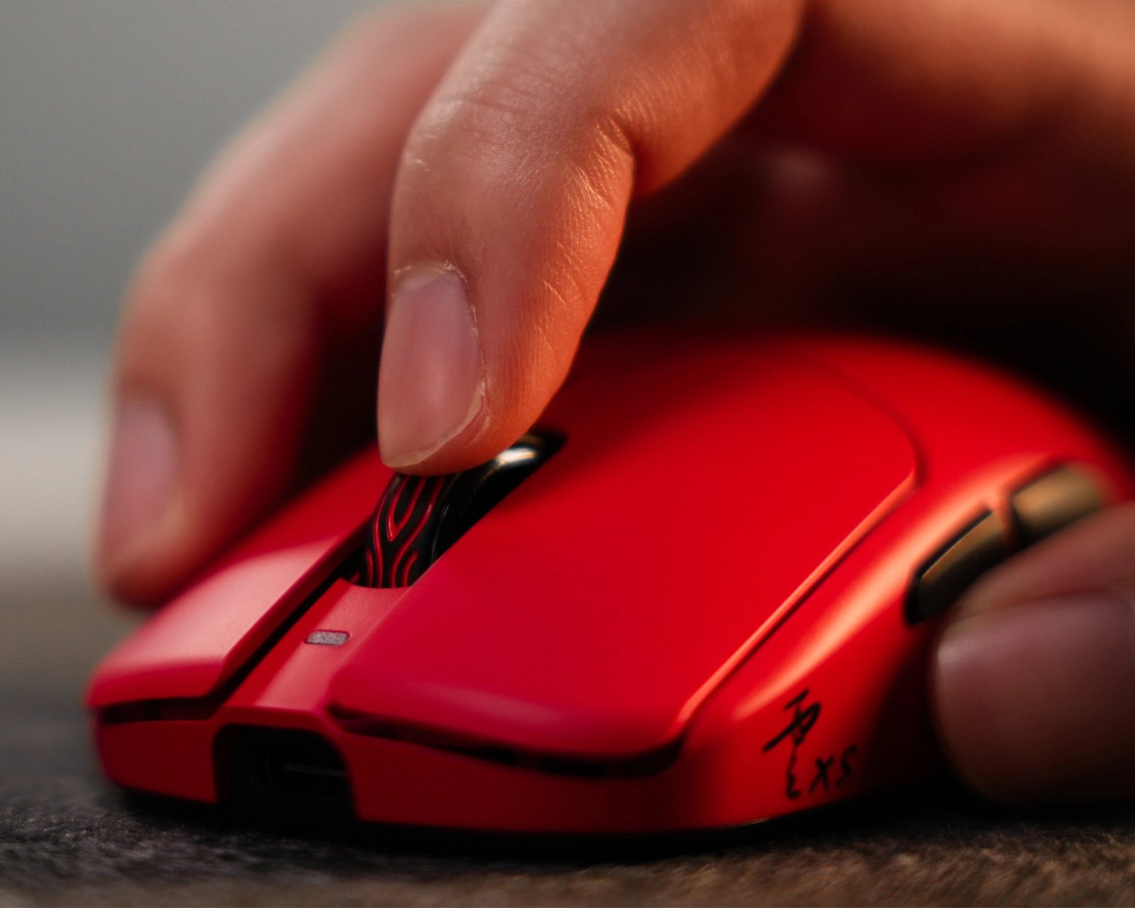 Waizowl OGM Cloud XS 8K Wireless Gaming Mouse - Lightweight Ergonomic Design, Ultra-Fast 8000Hz Polling Rate, Open Box - Perfect for FPS, MOBA & Esports Gaming