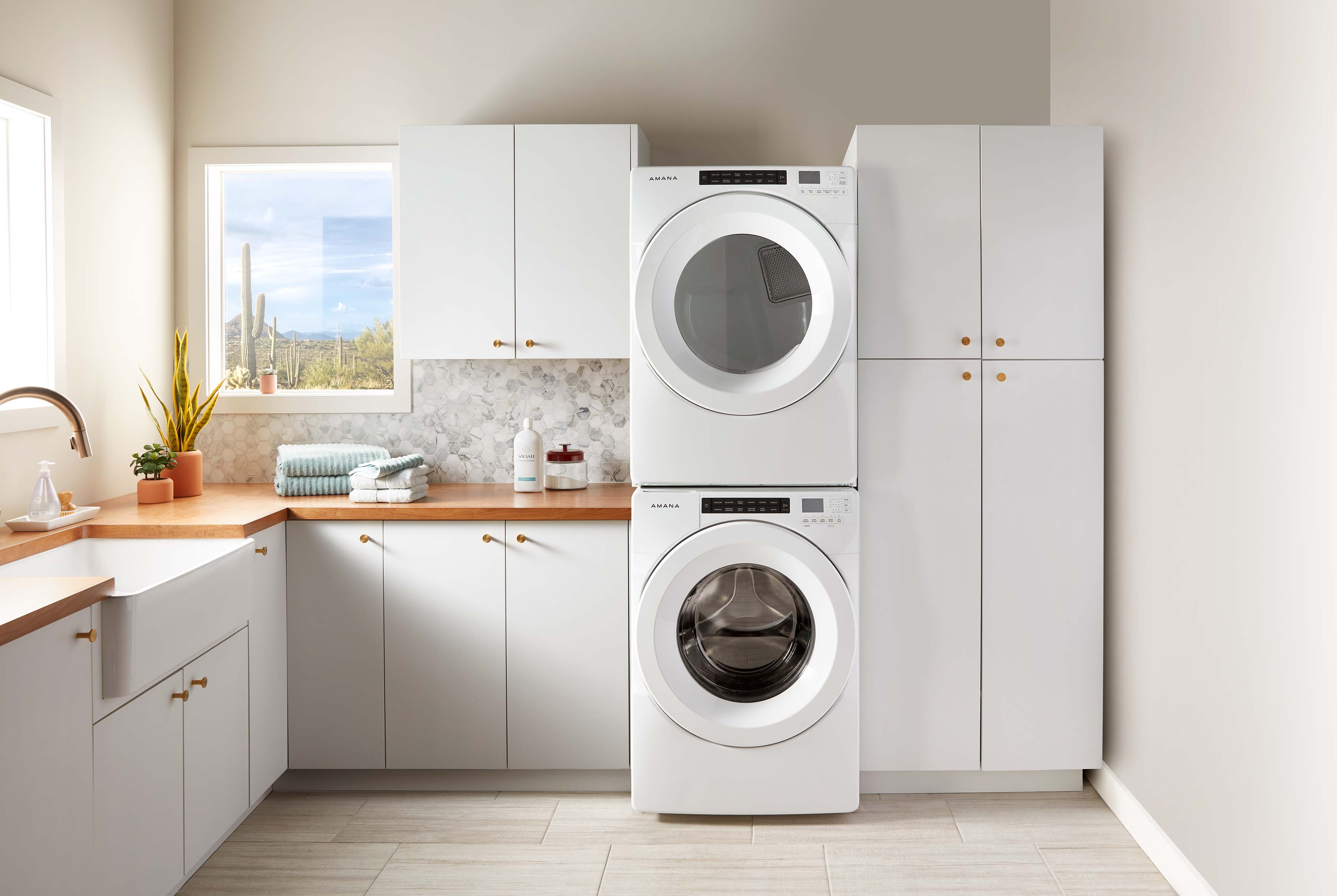 Amana NFW5800HW 5.0 Cu.Ft. White Front Load Washing Machine - Energy Efficient Laundry Solution for Home & Apartment Use