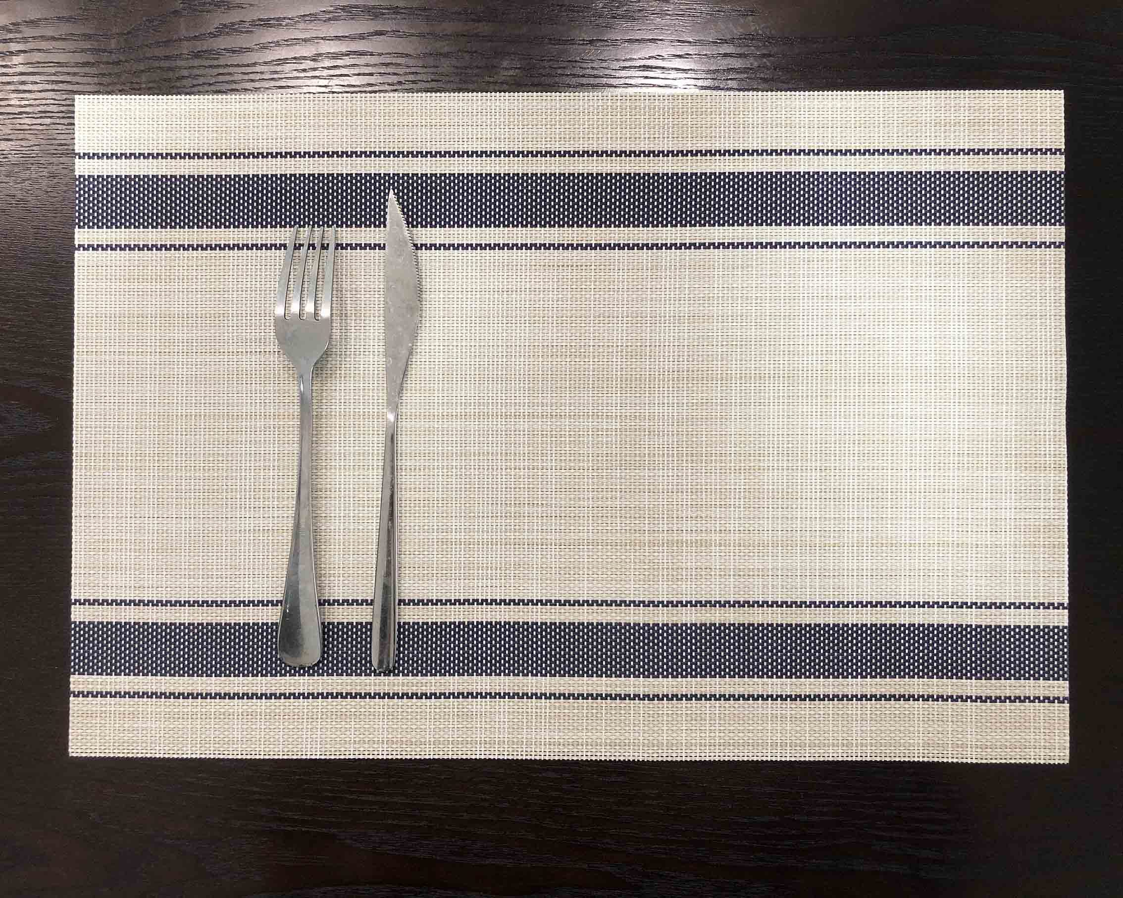 8-Piece Washable PVC Vinyl Placemats Set - Non-Slip Heat Resistant Table Mats for Kitchen & Dining Room - Blue Tableware Accessories - Perfect for Everyday Meals, Dinner Parties and Holiday Gatherings