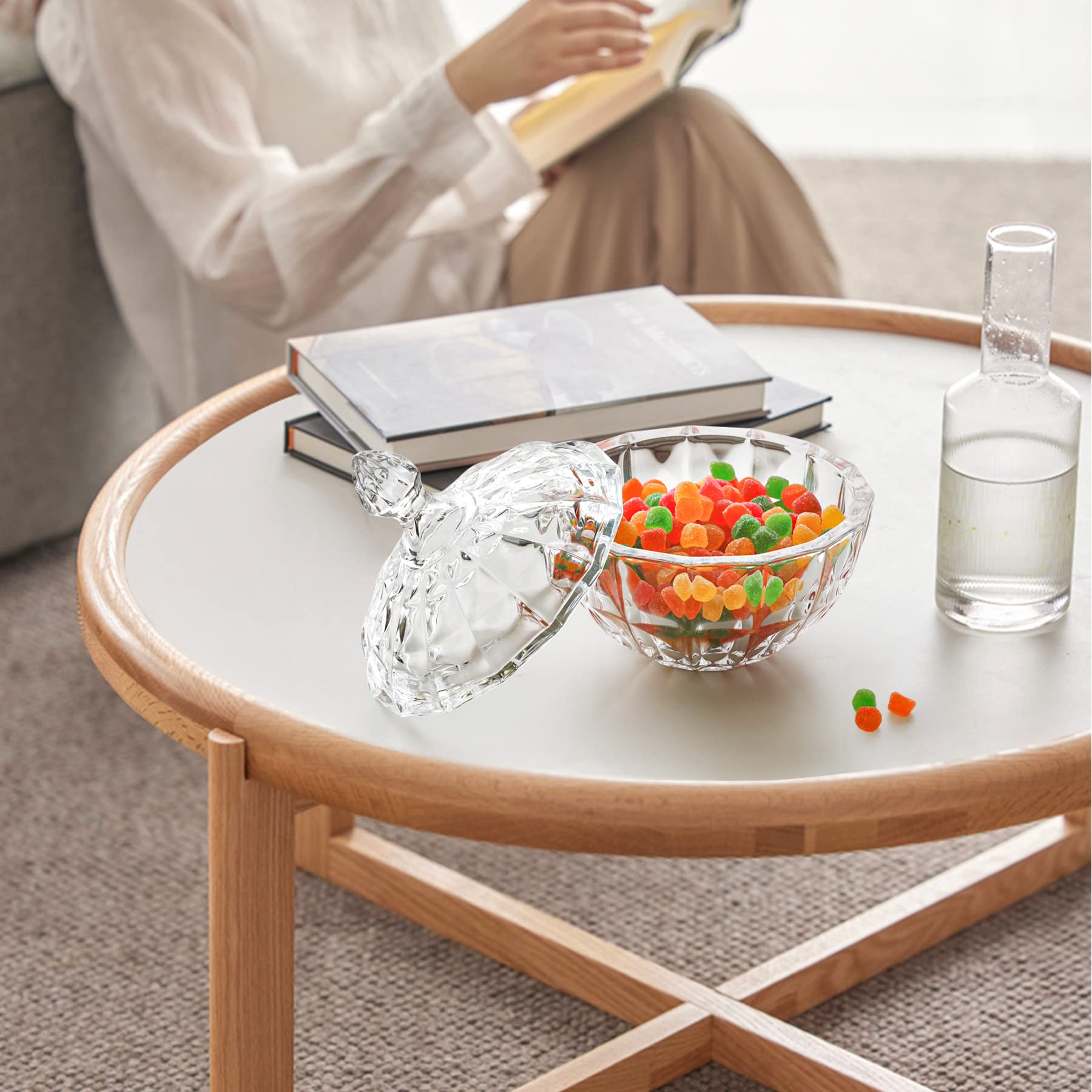 ComSaf Large Glass Candy Dish with Lid - Clear Covered Candy Bowl & Crystal Candy Jar for Home, Kitchen, Office - Decorative Candy Server for Parties, Weddings & Holidays (Set of 1)