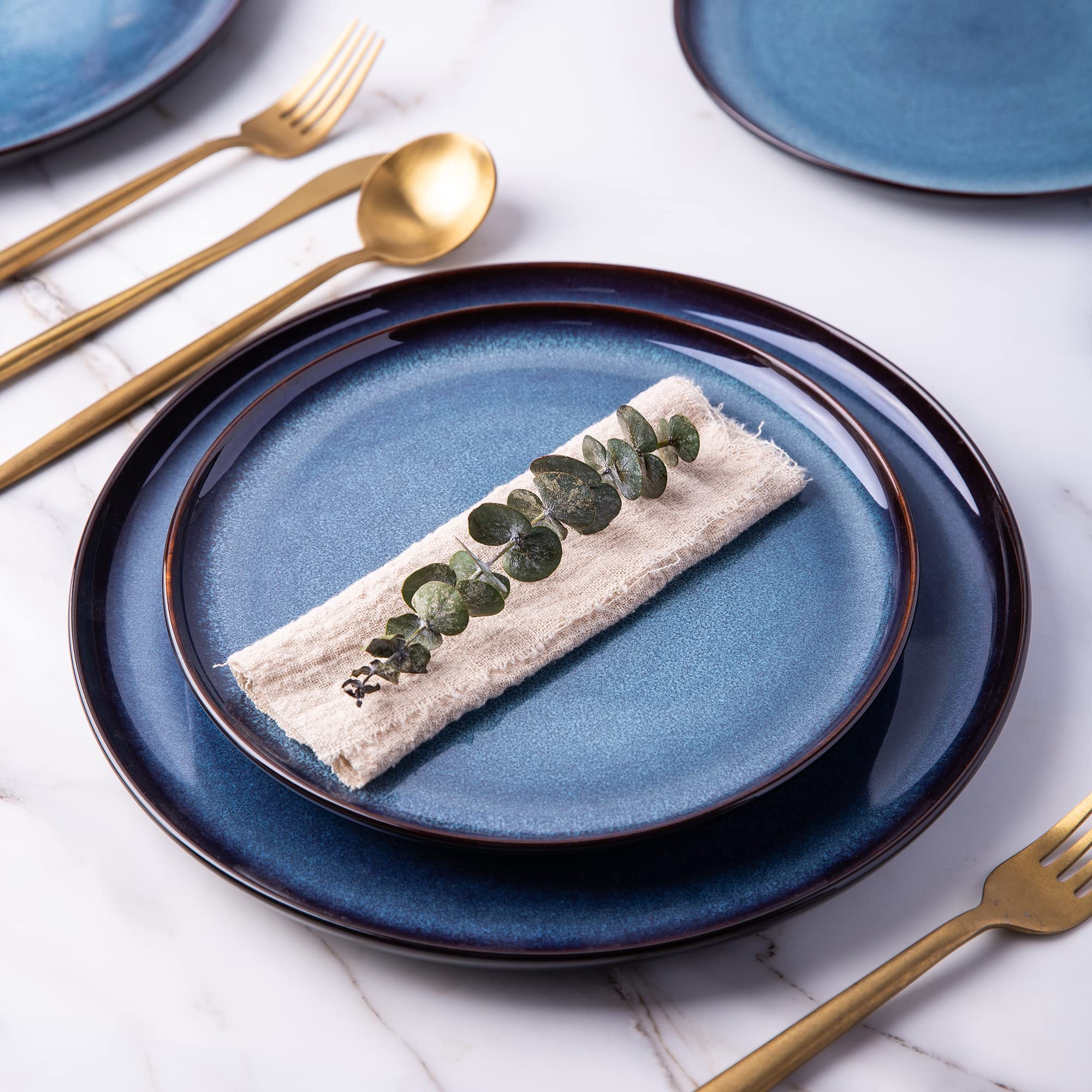 4-Pack 10.5 Inch Ceramic Dinner Plates Set - Reactive Glaze Porcelain Dishes, Microwave & Dishwasher Safe, Scratch Resistant Modern Dinnerware - Perfect for Home Dining, Restaurants & Entertaining (Blue)
