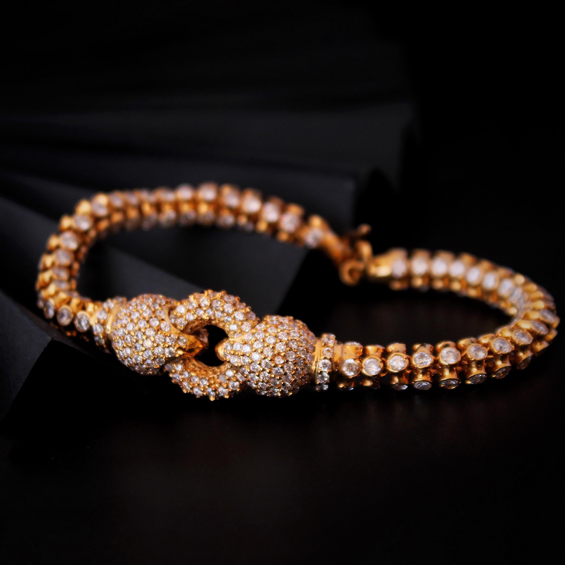 Elegant Diamond-Style Bracelet for Women - Sparkling Cubic Zirconia CZ Jewelry Gift for Anniversary, Birthday & Special Occasions | Perfect for Parties, Weddings & Evening Events