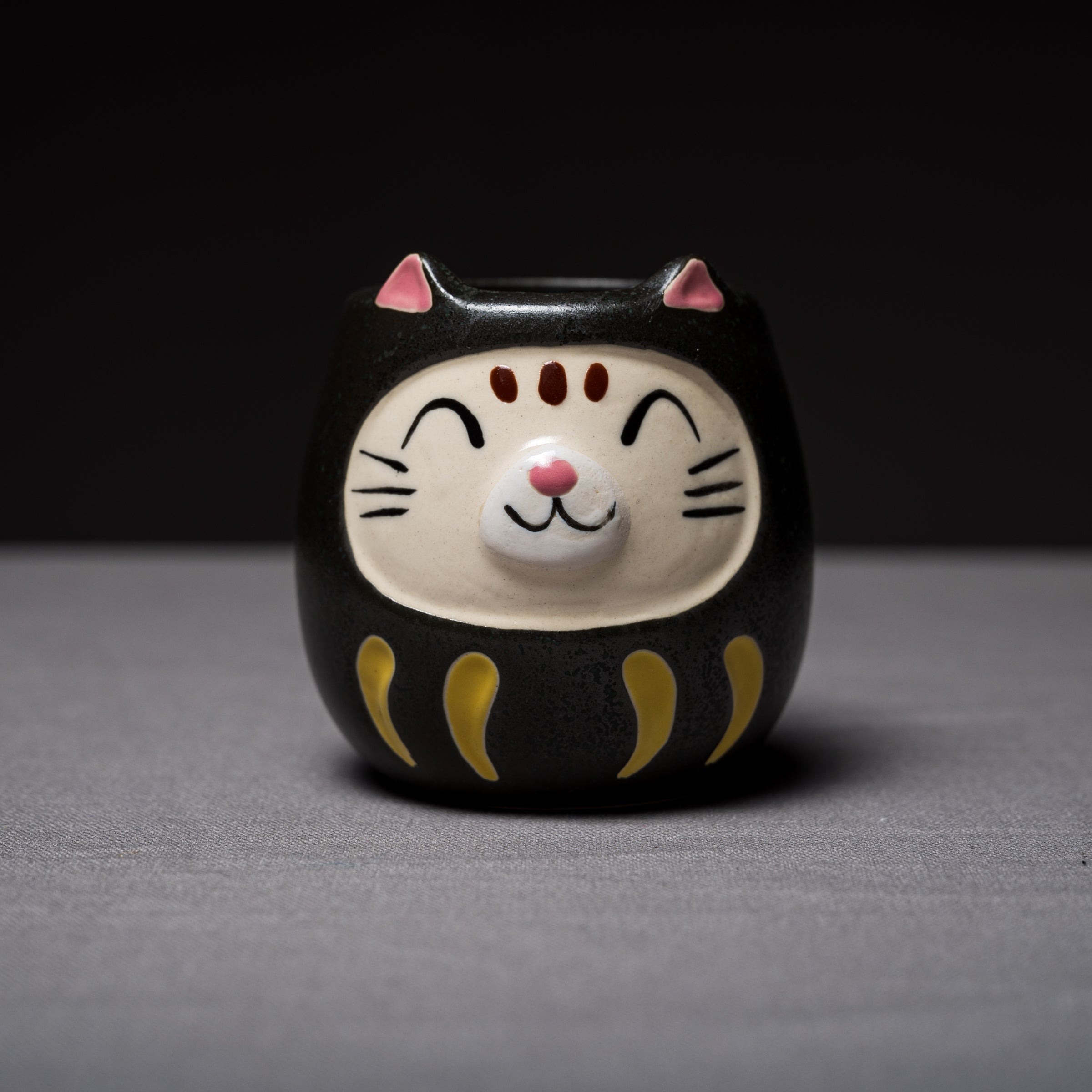 Lucky Cat Daruma Ceramic Coffee Mug - 8 Vibrant Colors for Home, Office & Gift Giving | Japanese Fortune Cat Design for Good Luck & Success