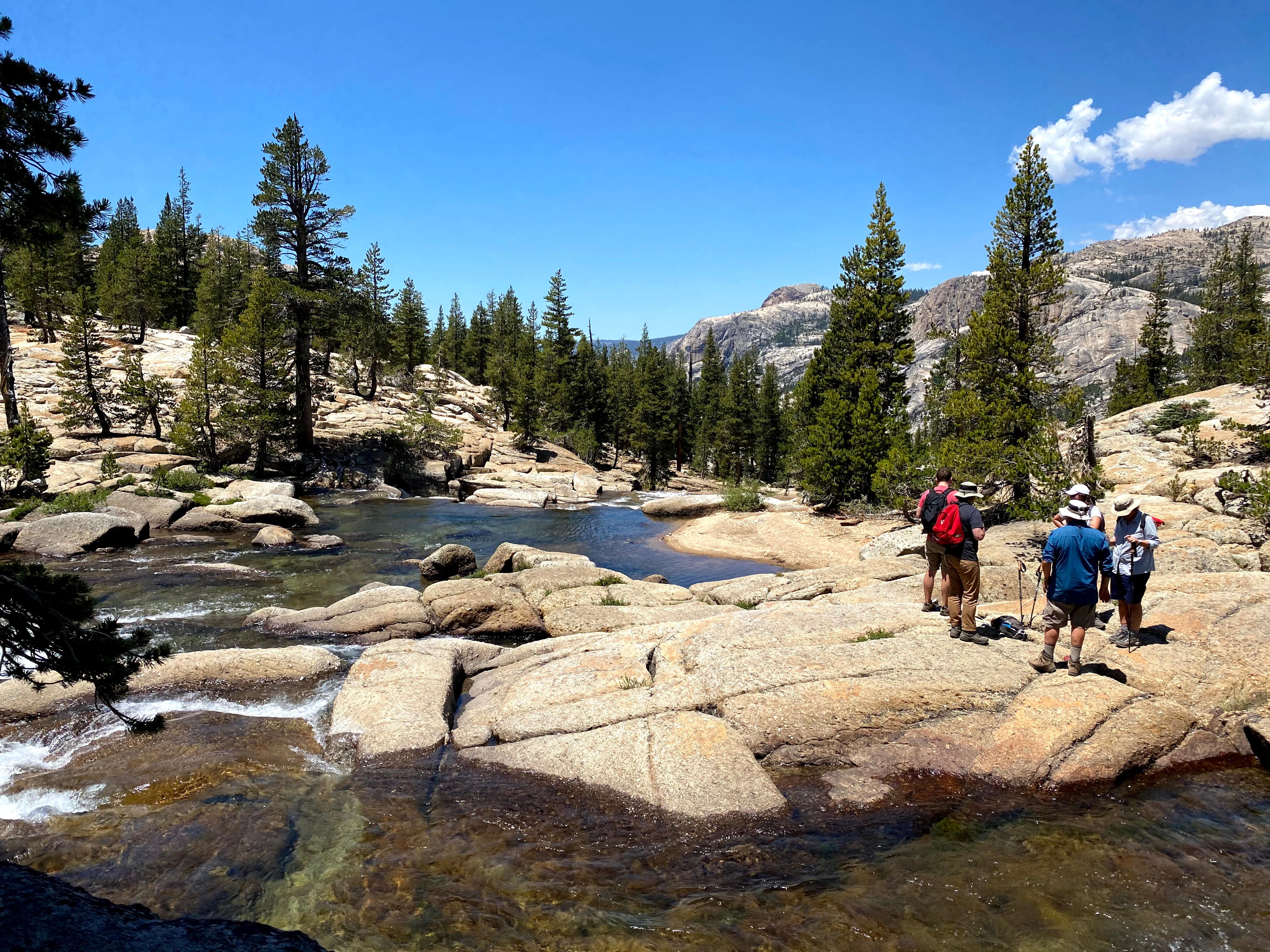 Best Hiking Backpack for Yosemite Glen Aulin Trails - Lightweight Durable Outdoor Gear for Camping & Trekking Adventures