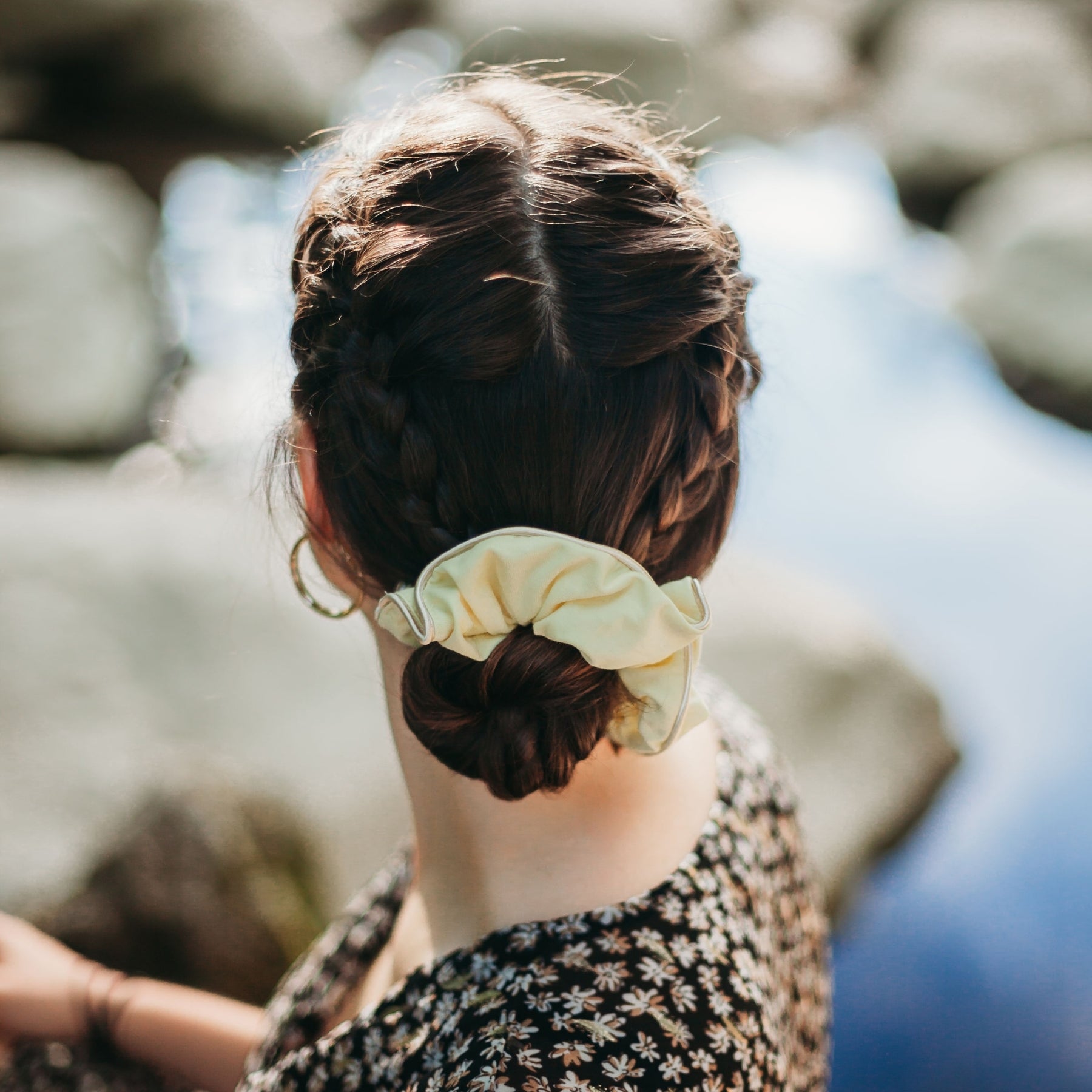 Chouchou Bonnie Jaune Vanille Headband - Stylish Hair Accessory for Women & Girls - Perfect for Sports, Workouts, and Everyday Fashion