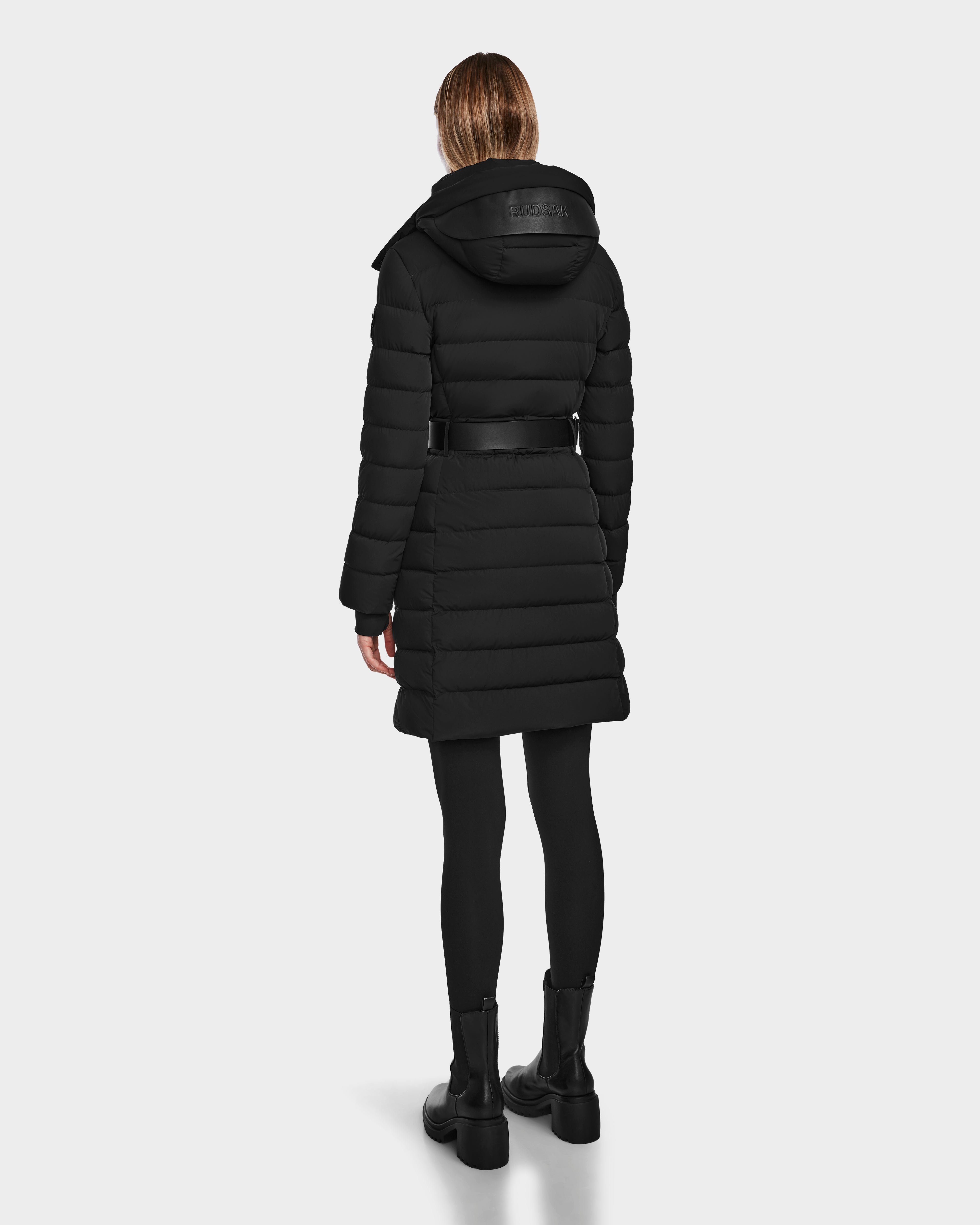PELIN M 8124814 Black - Stylish and Durable for Everyday Use | Perfect for Office, Home, and Travel