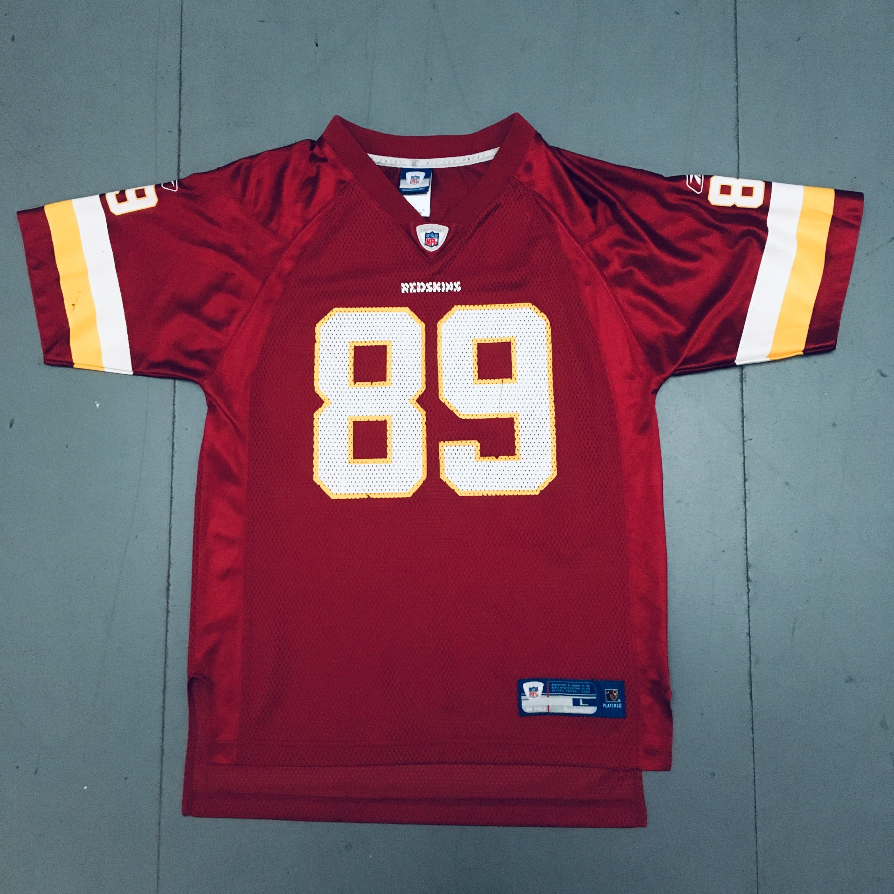Authentic Washington Redskins Santana Moss 2005-2006 NFL Jersey (Size S) - Perfect for Game Day, Fan Events & Sports Memorabilia Collection