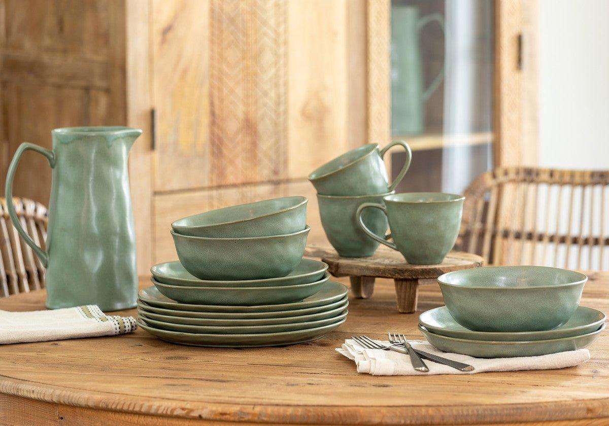 Premium Clara Glazed Dinnerware Set - 16-Piece Porcelain Tableware for Everyday Dining & Entertaining | Elegant Dinner Plates, Bowls, Mugs & Serving Dishes | Perfect for Family Meals, Dinner Parties & Special Occasions