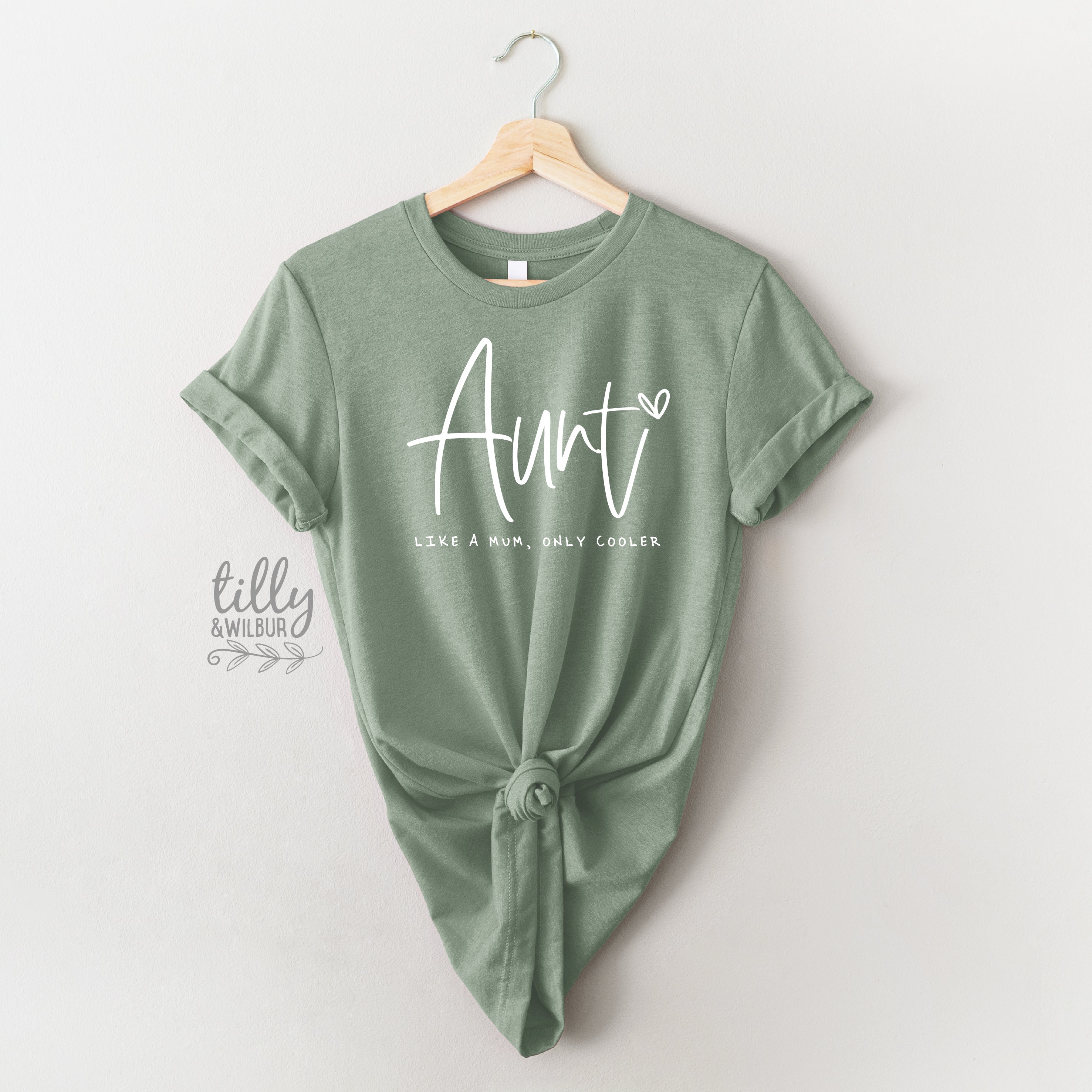 Cool Aunt Gift - Like A Mom But More Fun - Perfect for Birthdays, Christmas & Special Occasions