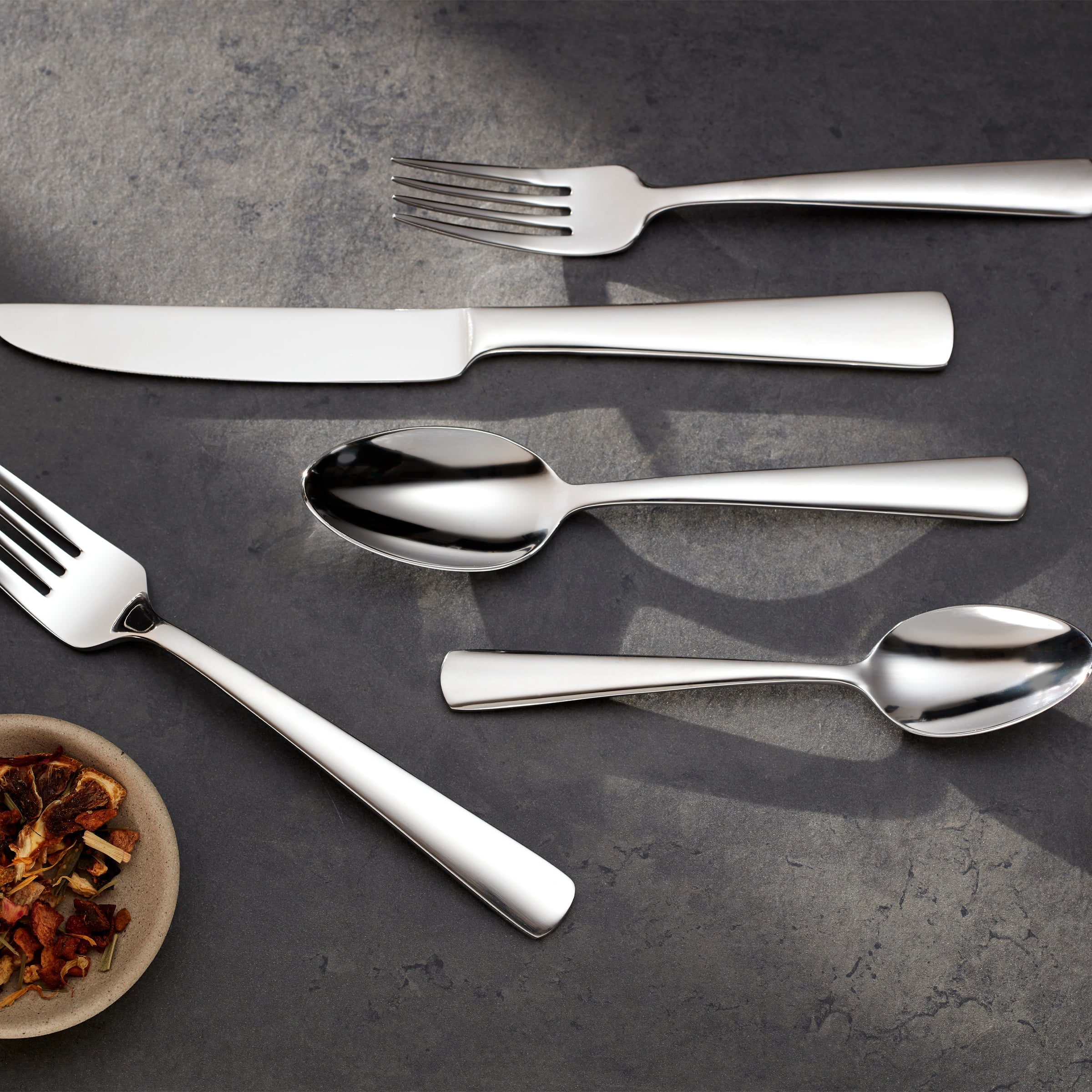 Premium Stainless Steel Dinner Spoon Set of 6 - Elegant Flatware for Dining, Restaurant & Home Use - Dishwasher Safe Utensils for Everyday Meals, Parties & Gifts