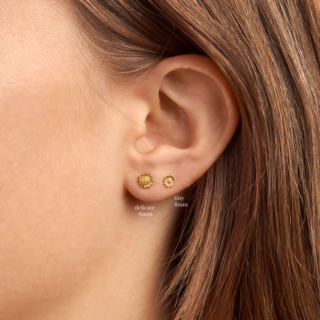 Delicate Sunflower Stud Earrings in Gold - Perfect for Everyday Wear & Special Occasions