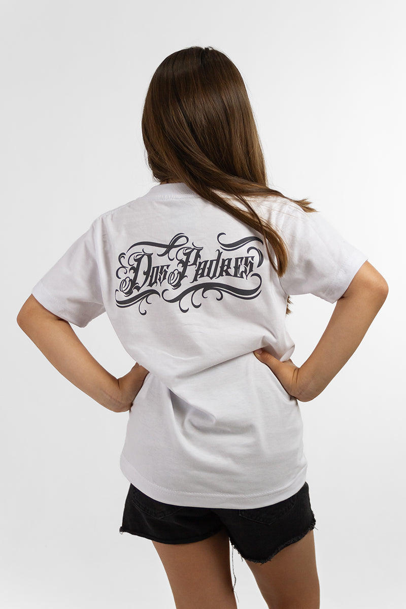 Remera Dos Padres Kids White Design T-Shirt - Comfortable Cotton Shirt for Boys & Girls, Perfect for School, Playdates & Family Outings