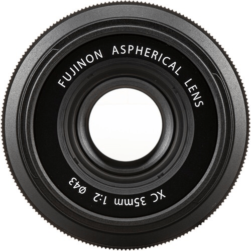 FUJIFILM XC 35mm f/2 Prime Lens for X-Mount Cameras - Compact & Lightweight Portrait Lens with Fast Aperture, Ideal for Street Photography, Travel & Everyday Shooting