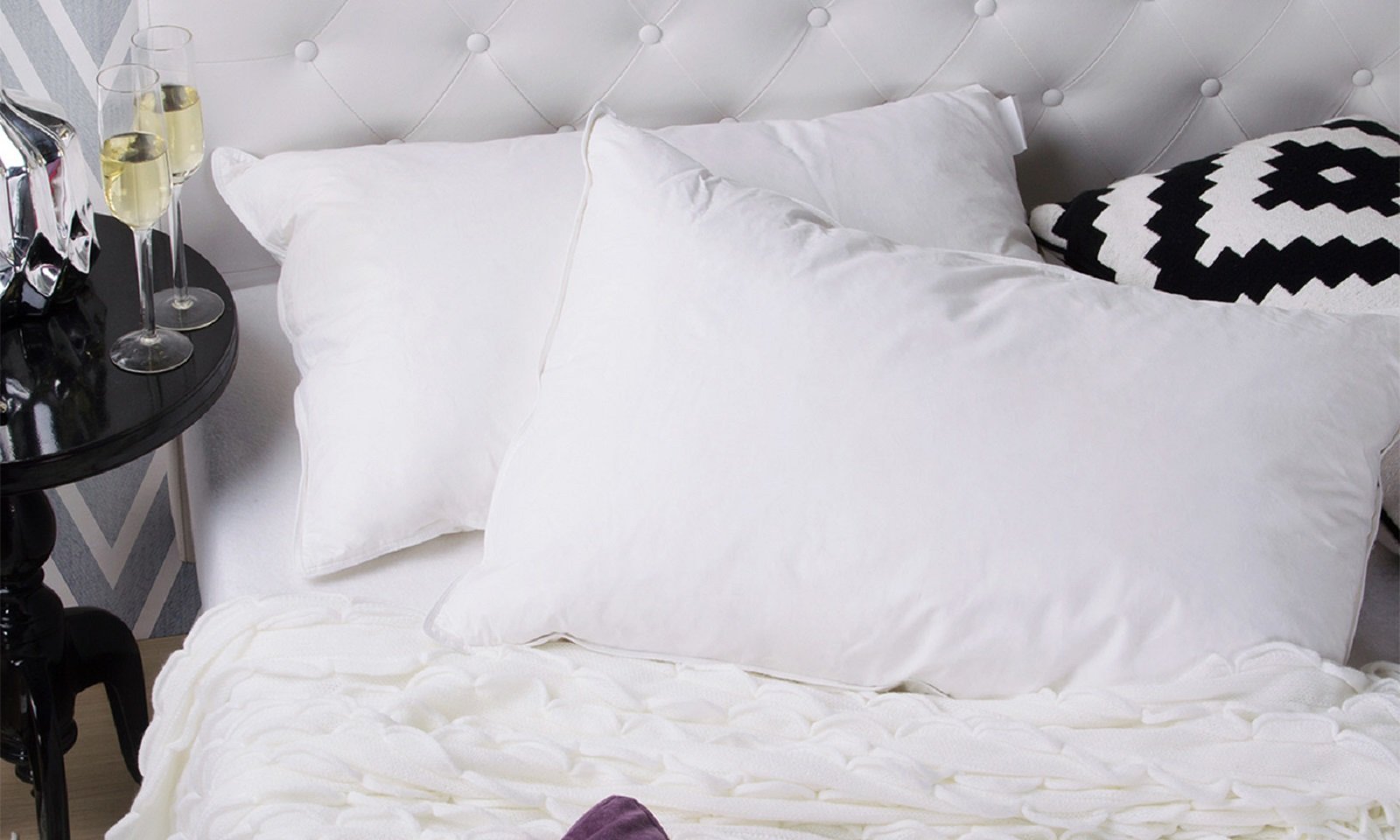 Premium 500GSM Duck Feather & Down Comforter Set with 2 Pillows - All-Season Luxury Bedding for Master Bedroom & Guest Room - Hypoallergenic White Goose Down Alternative