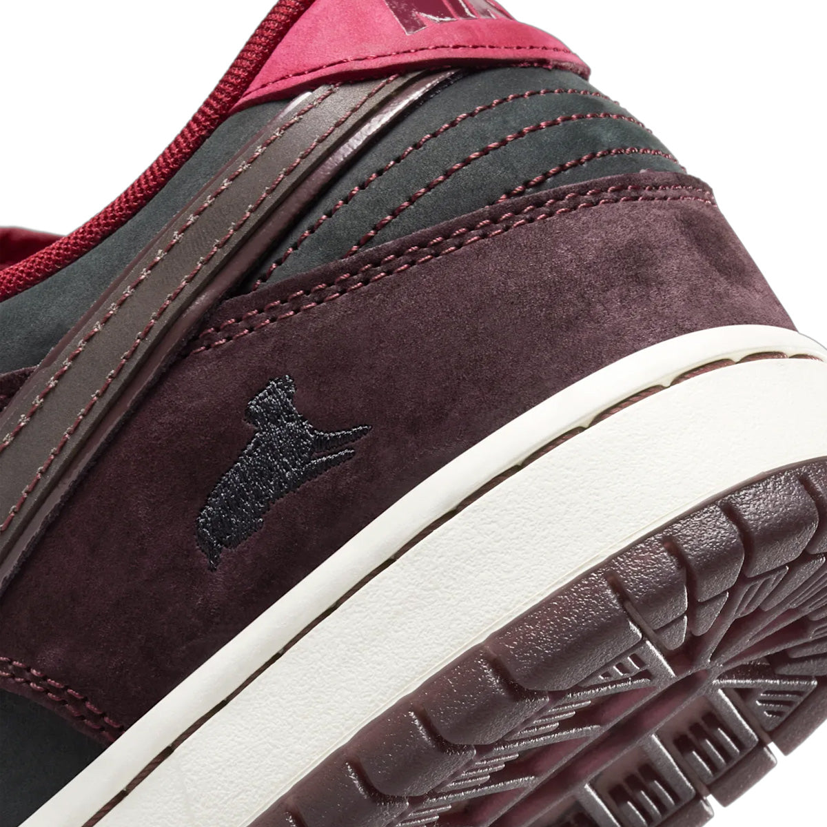 Riot Skate Shop SB Dunk Low 'Mahogany' Sneakers - Men's Skateboarding Shoes for Street Style & Performance - Perfect for Skateboarding, Urban Fashion & Casual Wear