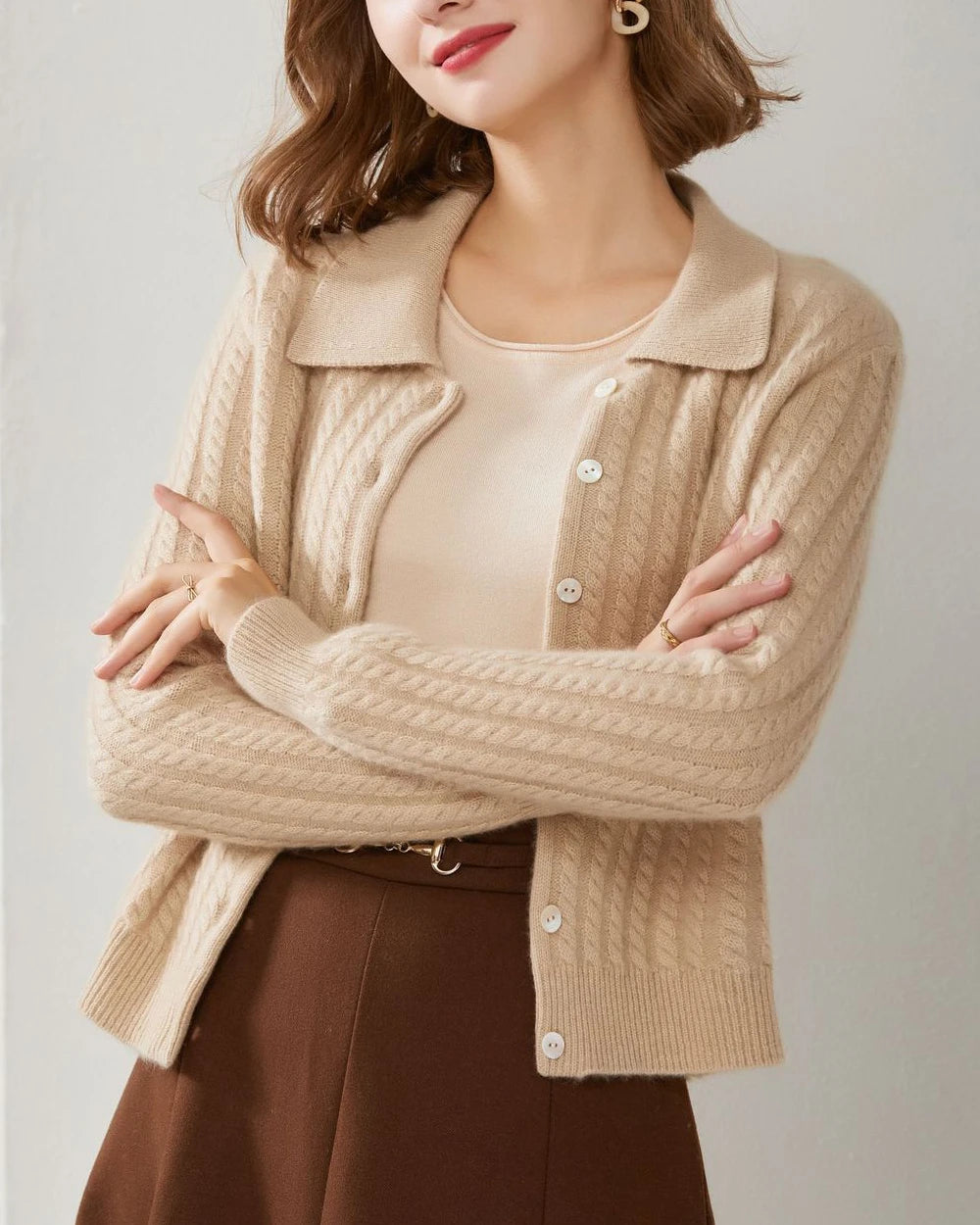Luxury Cable Knit Cashmere Cardigan for Women - Soft & Warm Winter Sweater - Perfect for Office, Travel & Cozy Evenings