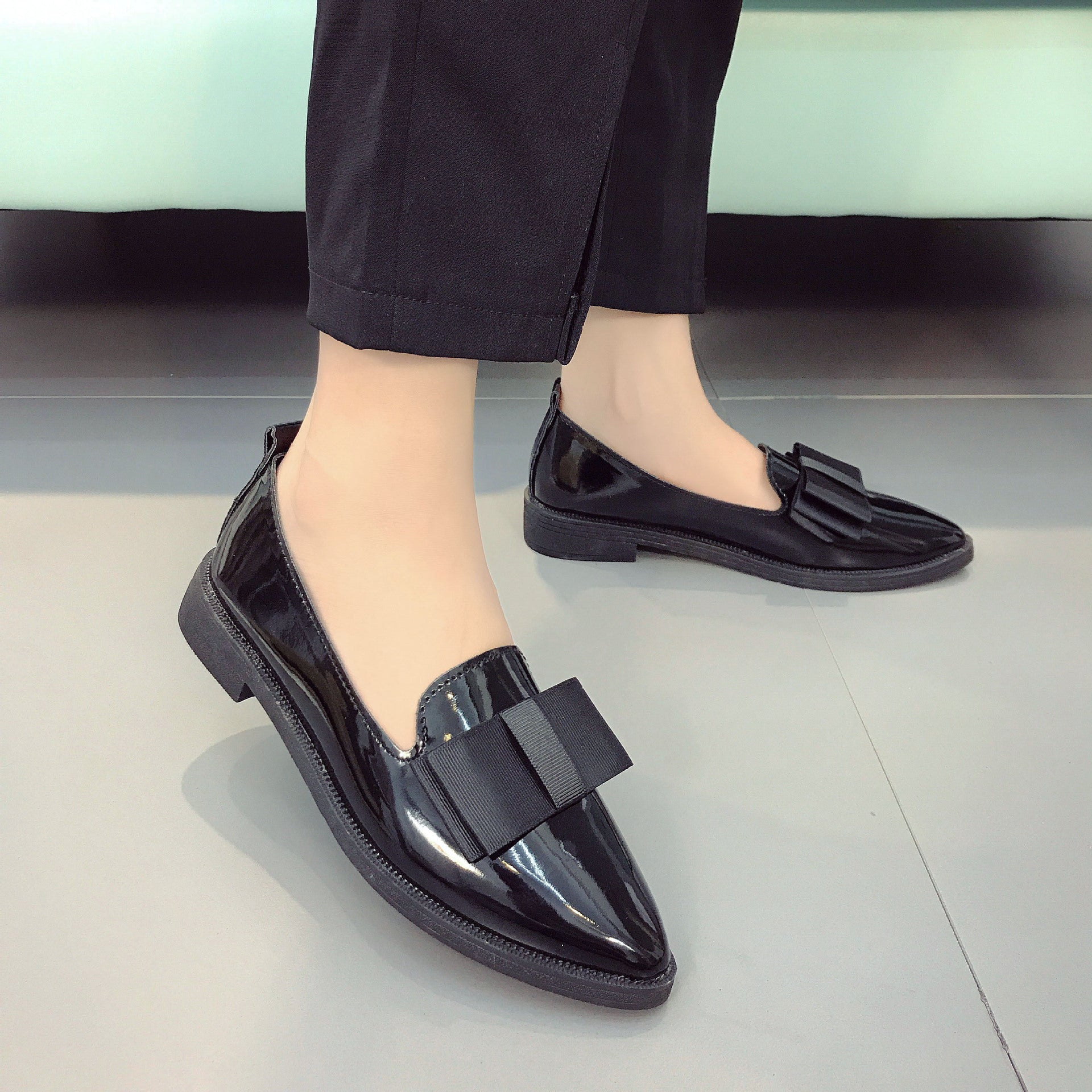 Elegant Pointed Toe Loafers with Bow - Women's Classic Slip-On Shoes for Office, Wedding & Casual Wear