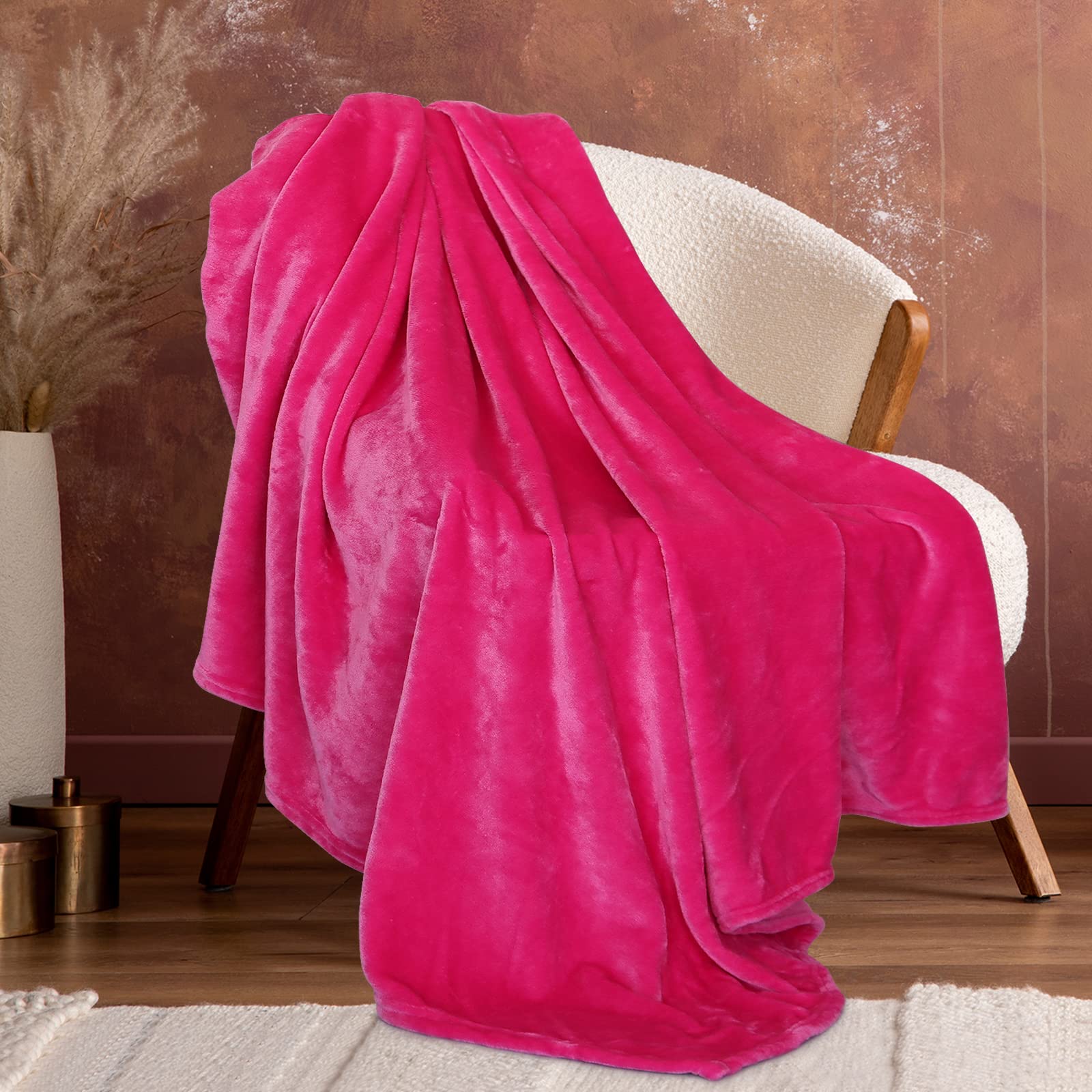 Cozy Pink Fleece Throw Blanket 50x70 Inch - Ultra Soft Lightweight Fuzzy Blanket for Couch, Sofa, Bed & Living Room - Perfect for Boys, Girls, Adults & Students - Ideal for Fall Season, Movie Nights & Relaxing at Home