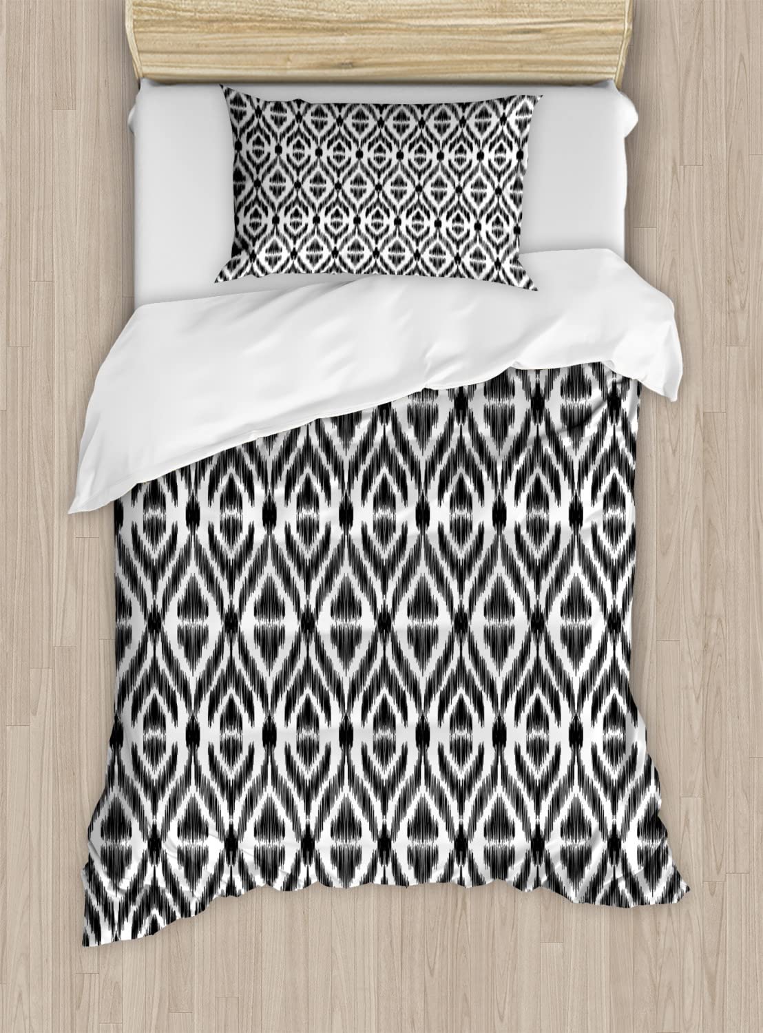 Ambesonne Tribal Duvet Cover Set - Abstract Geometric Design with Stripes & Circles - 2-Piece Twin Size Bedding Set (Black & White) for Modern & Bohemian Bedroom Decor