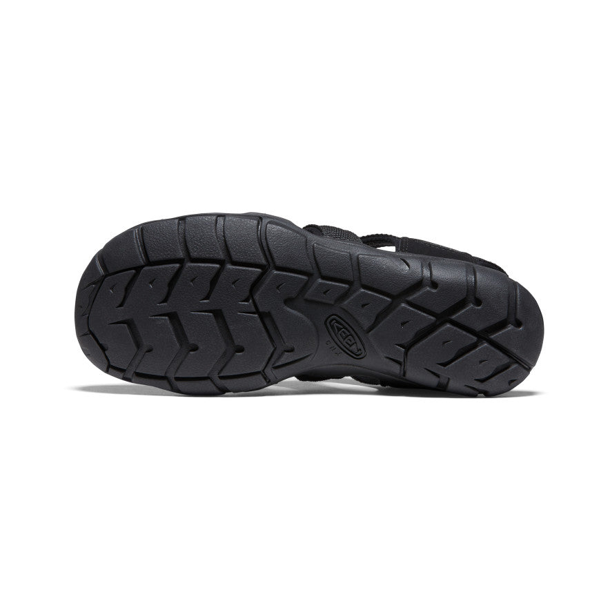 Women's Clearwater CNX Comfortable Sandals - Black/Black | Lightweight & Supportive for Walking, Travel & Outdoor Adventures