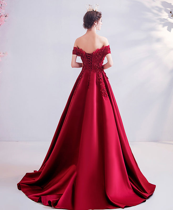 Elegant Burgundy Off-Shoulder Lace Satin Long Prom Dress for Women - Perfect for Evening Gowns, Homecoming, Formal Parties & Special Occasions