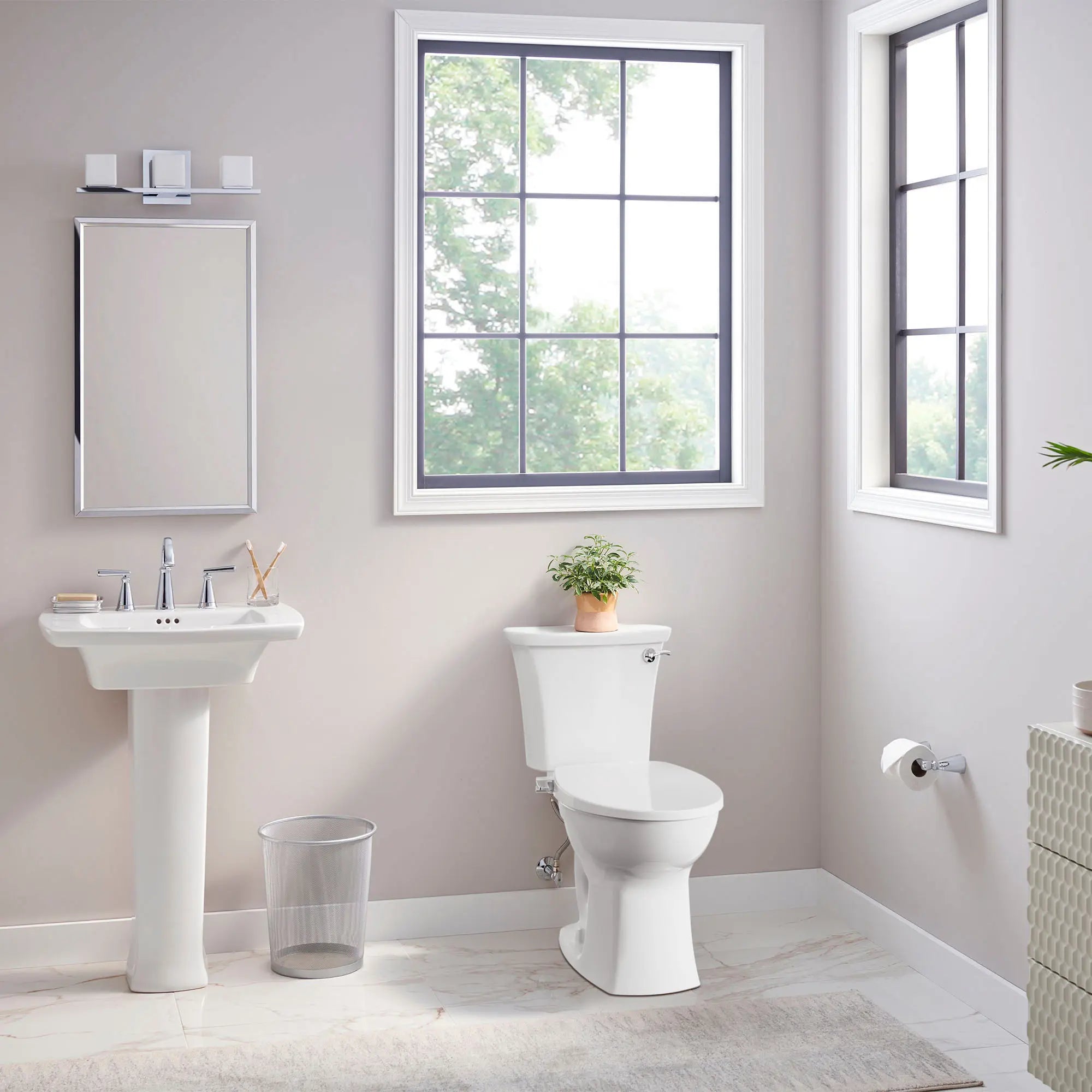 Edgemere® Two-Piece 1.28 GPF/4.8 LPF Elongated Right-Hand Trip Lever Toilet with AquaWash® Slim Non-Electric Bidet Seat - Water Saving, Comfort Height, Easy Installation for Modern Bathrooms