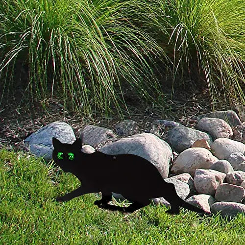 Set of 4 Realistic Garden Scare Cats with Reflective Eyes - Outdoor Pest Deterrent for Birds & Rodents | Perfect for Yard, Patio & Garden Decoration