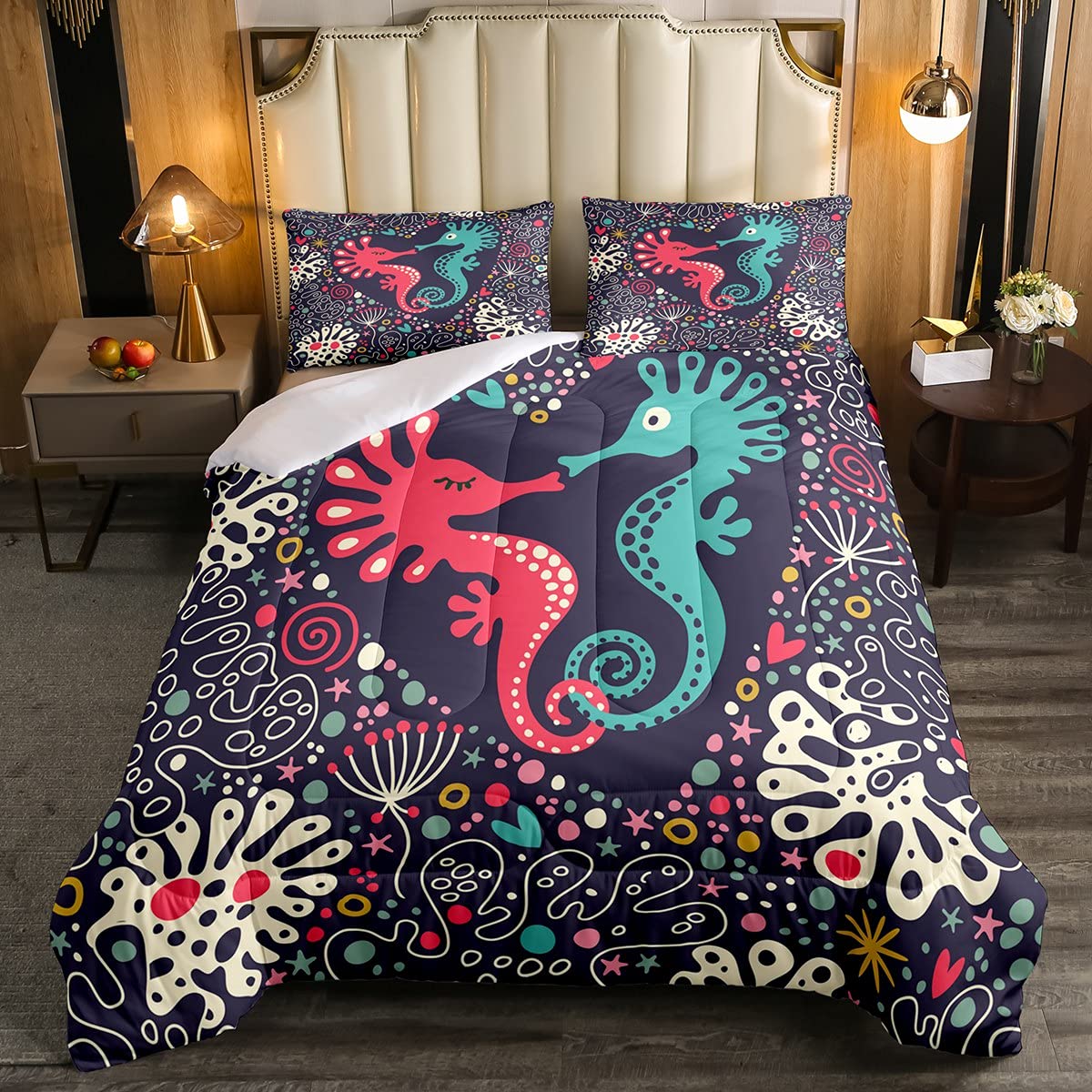 Manfei Seahorse Comforter Set Queen Size - Red & Blue Marine Life Bedding 3pc for Couples, Includes Duvet Insert & 2 Pillowcases | Underwater Theme Quilted Cover for Romantic Bedroom Decor, Perfect Gift for Anniversary or Valentine's Day