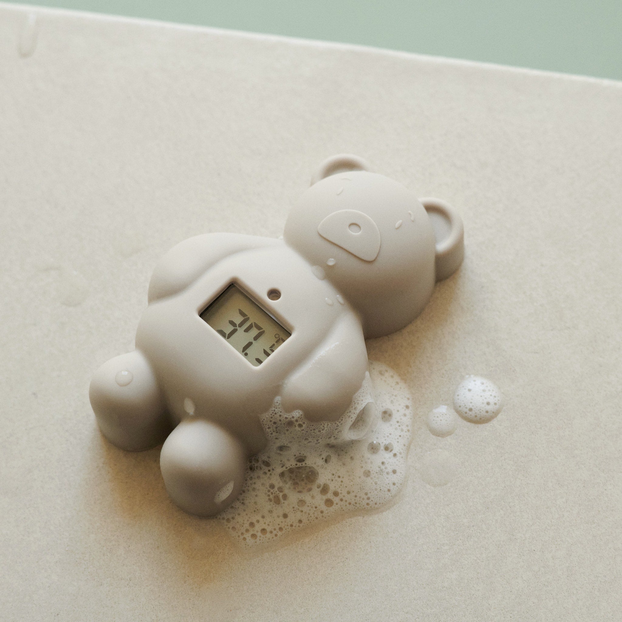 LIEWOOD Kiera Digital Bath Thermometer for Baby - Accurate Water Temperature Monitor with LCD Display, Safe & Non-Toxic (Sandy Color) - Perfect for Infant Bath Time, Spa, and Pool Safety
