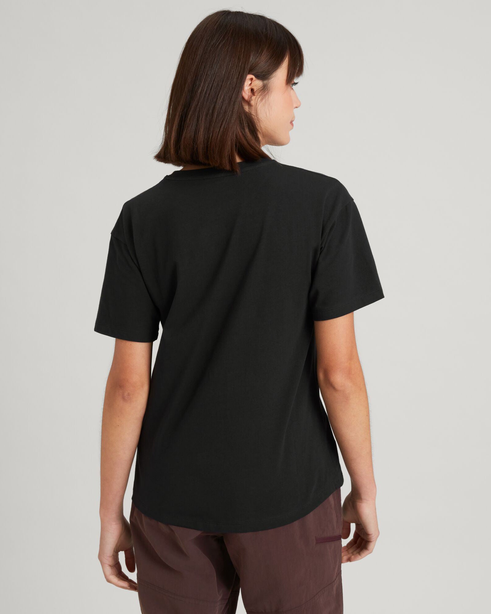 KMD Women's Short Sleeve T-Shirt - Soft Cotton Casual Tee for Everyday Wear - Black Stingray Print - Perfect for Work, Gym & Weekend Outings