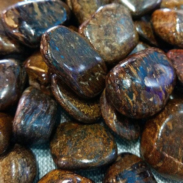 Natural Bronzite Stone for Confidence, Courage & Spiritual Connection - Healing Crystal for Meditation, Protection & Positive Energy