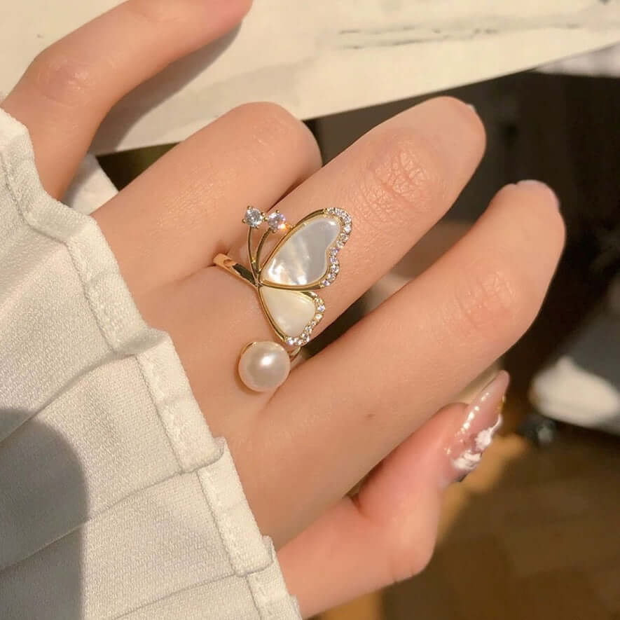 Fairy Butterfly Pearl Cocktail Rings for Women | Elegant Vintage Jewelry K4113 | Perfect for Parties, Weddings & Special Occasions