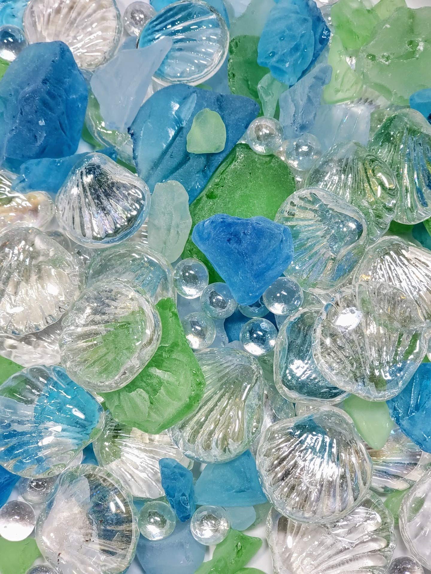 Natural Sea Glass Gems for Home Decor, DIY Crafts, Vase Filler & Aquarium Gravel - 2.5 LB Assorted Colors | Perfect for Beach-Themed Weddings, Terrariums & Coastal Decor