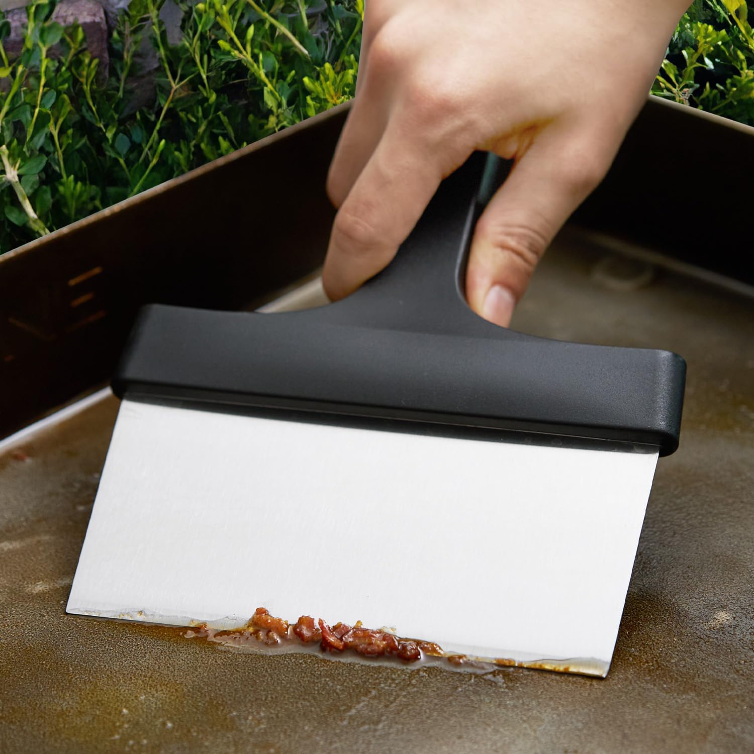 26-Piece Griddle Cleaning Kit for Blackstone Flat Top Grill - Includes Scraper, 3 Cleaning Bricks, 20 Scouring Pads & 2 Handles | Hot/Cold Surface Safe | Perfect for Outdoor BBQ, Camping & Backyard Cooking
