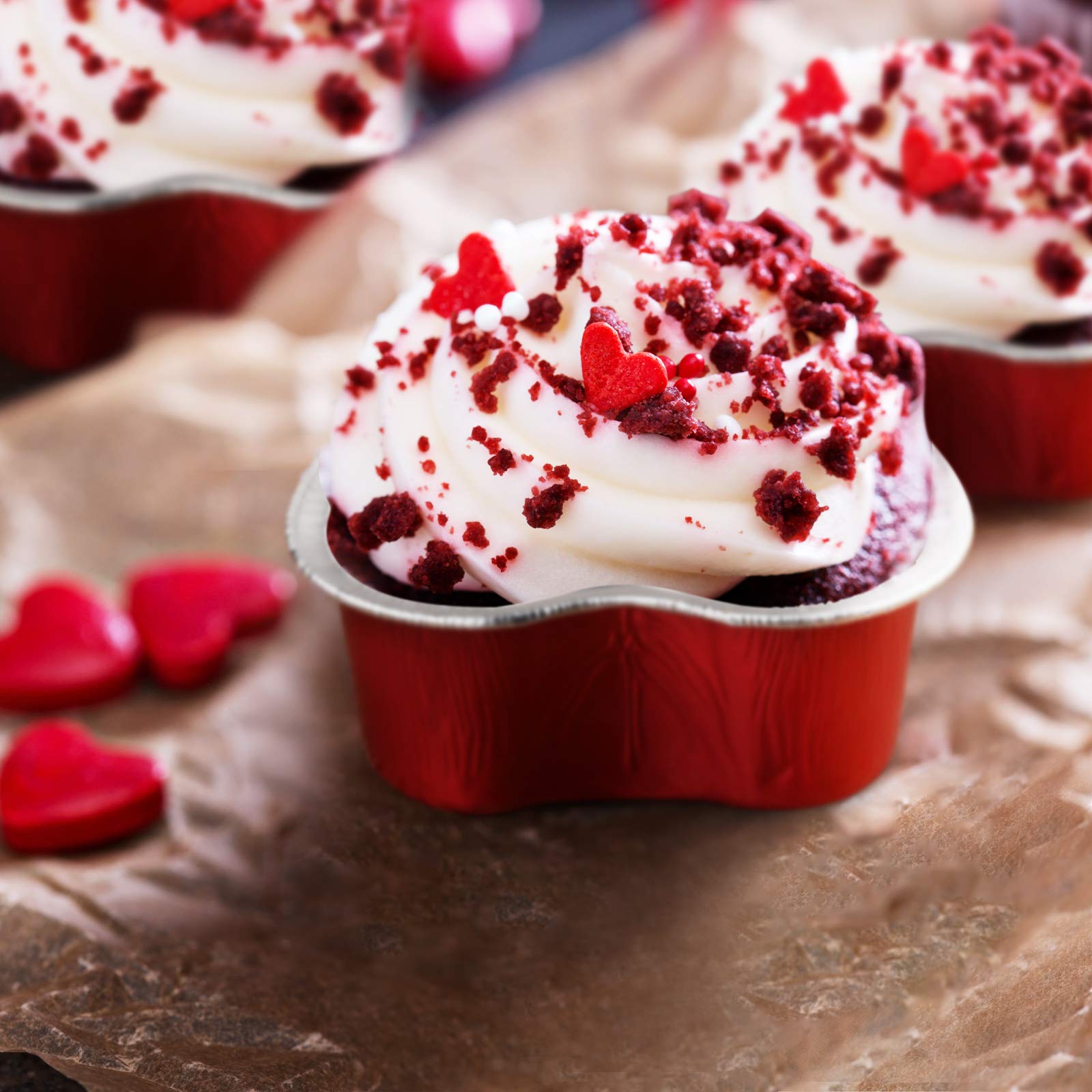100 Sets Heart Shaped Cake Pans with Lids - 3.4oz Disposable Aluminum Baking Cups for Cupcakes, Flan & Desserts | Perfect for Valentine's Day, Mother's Day, Weddings & Party Baking (Red)