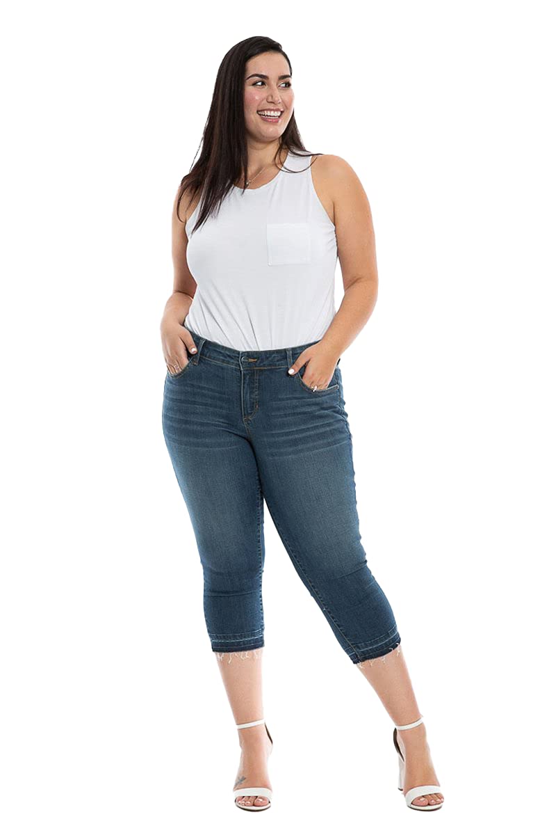 Premium Women's Plus Size Stretch Crop Jeans - 22