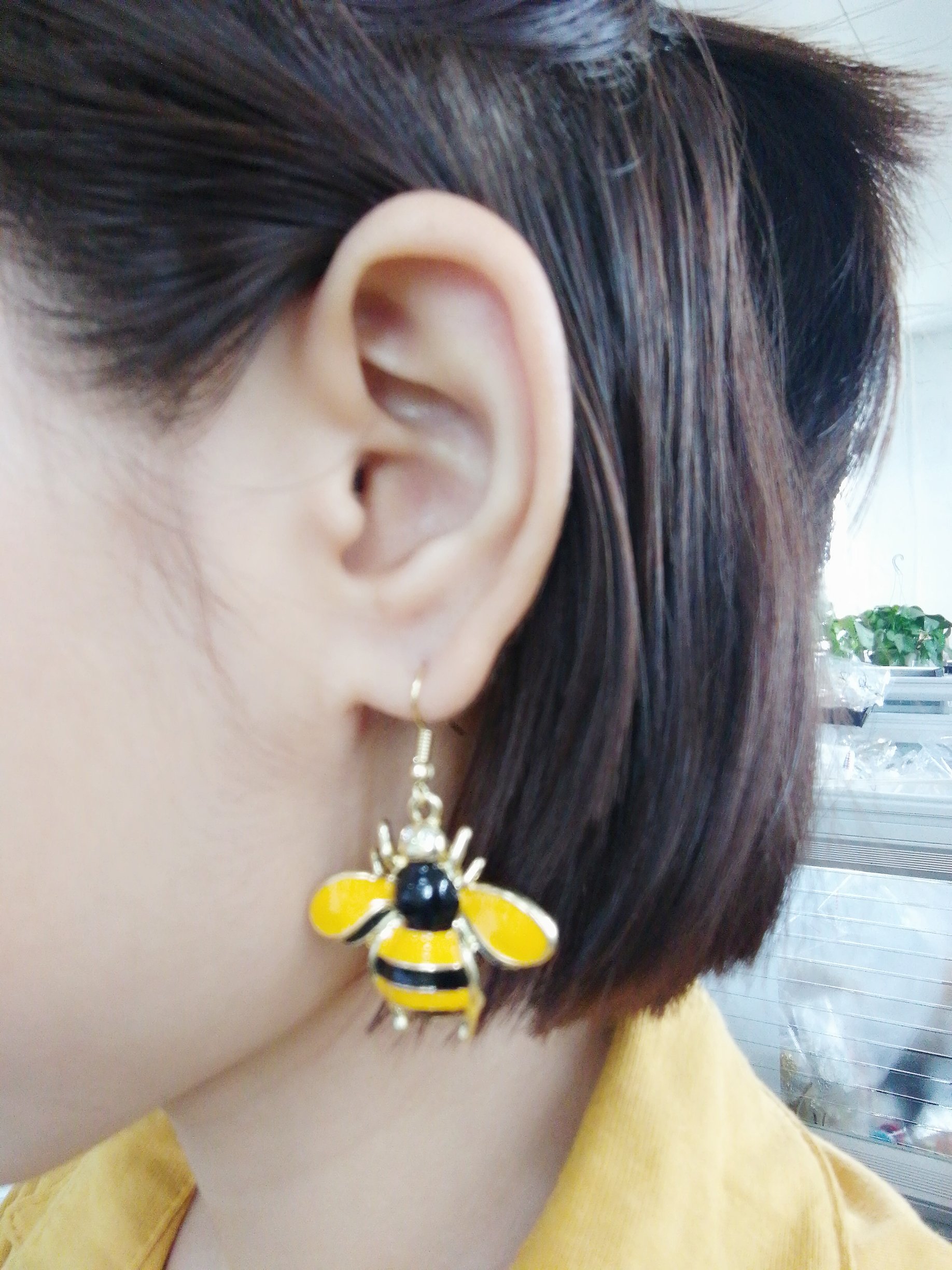 NOUMANDA Gold Honey Bee Necklace & Earrings Set - Crystal Bumblebee Pendant Jewelry for Women - Perfect for Spring Fashion, Nature Lover Gifts & Boho Chic Outfits