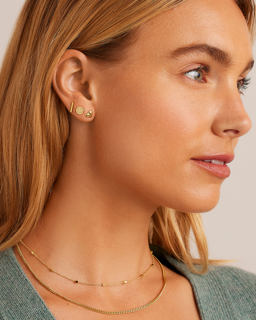 Heart Single Stud Earrings - Dainty Gold/Silver Minimalist Studs for Women - Perfect for Everyday Wear, Gifts & Special Occasions