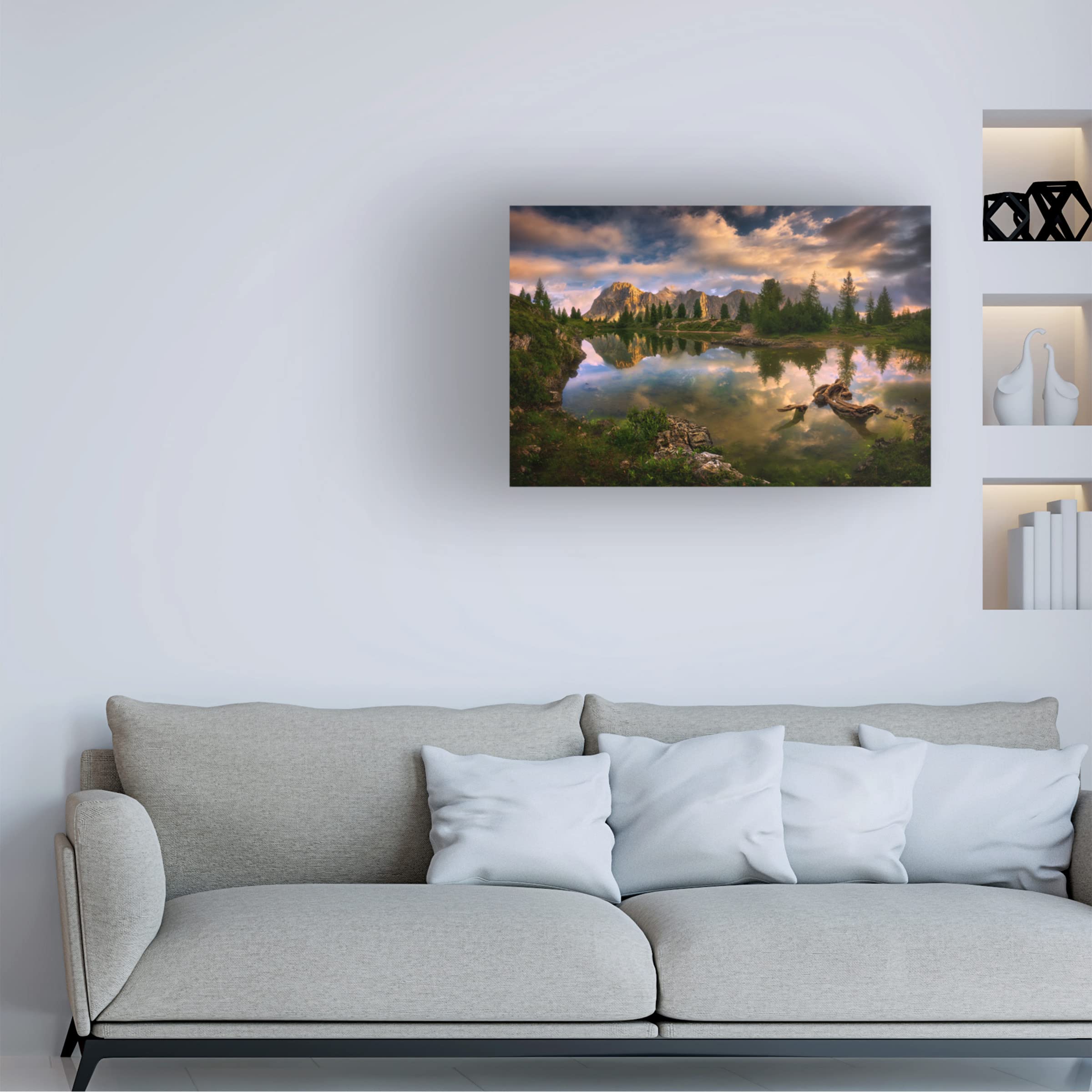 Trademark Fine Art 'Limides' Canvas Wall Art by Krzysztof Browko - Modern Abstract Painting for Living Room, Bedroom & Office Decor