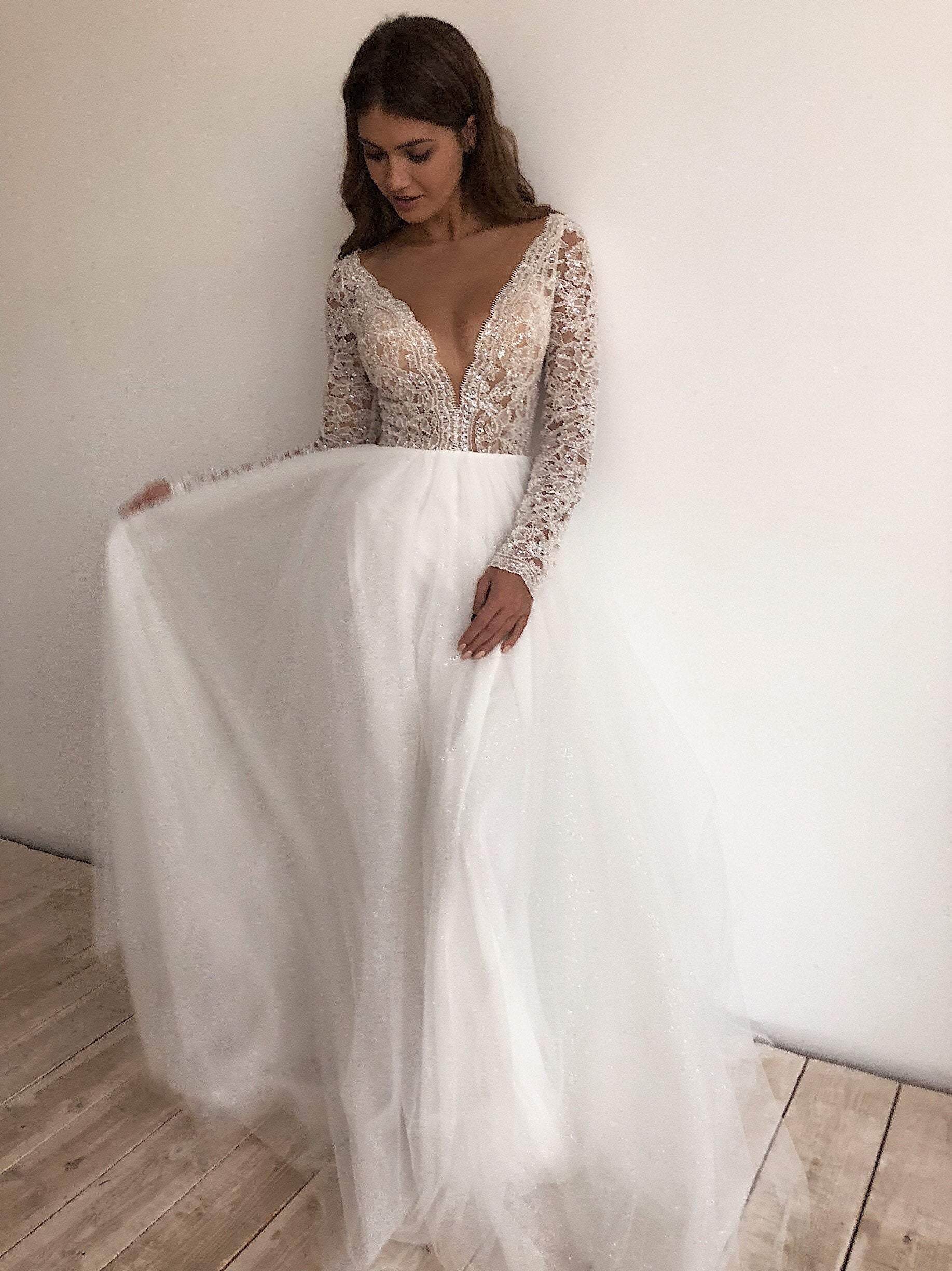 Elegant A-Line Wedding Dress Aviv - Perfect for Bridal Gowns, Church Weddings & Formal Ceremonies