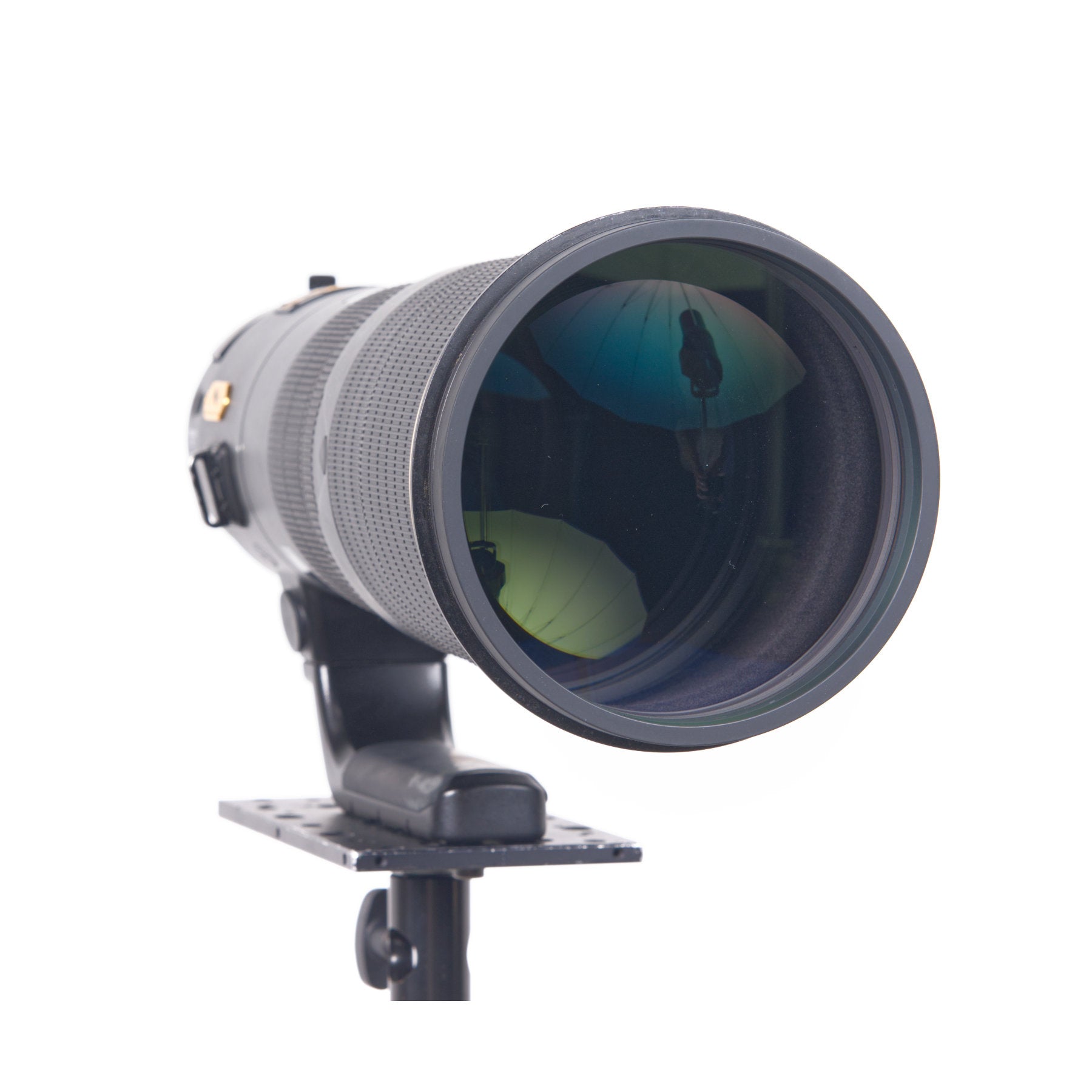 Nikon AF-S 500mm f/4E FL ED VR Super Telephoto Lens for Wildlife & Sports Photography - Professional DSLR Camera Lens for Nikon FX & DX Format Cameras - Perfect for Bird Watching, Safari, and Outdoor Adventure Photography