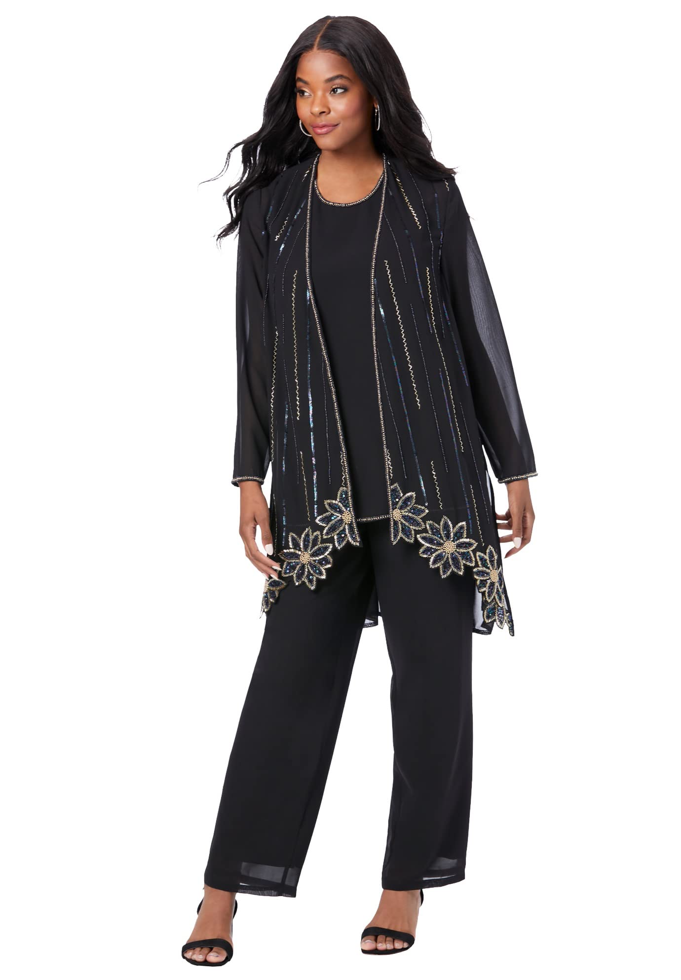 Romantic Floral Beaded Plus Size Pajama Set for Women - Soft Sleepwear & Lounge Wear for Comfortable Nights and Relaxing at Home