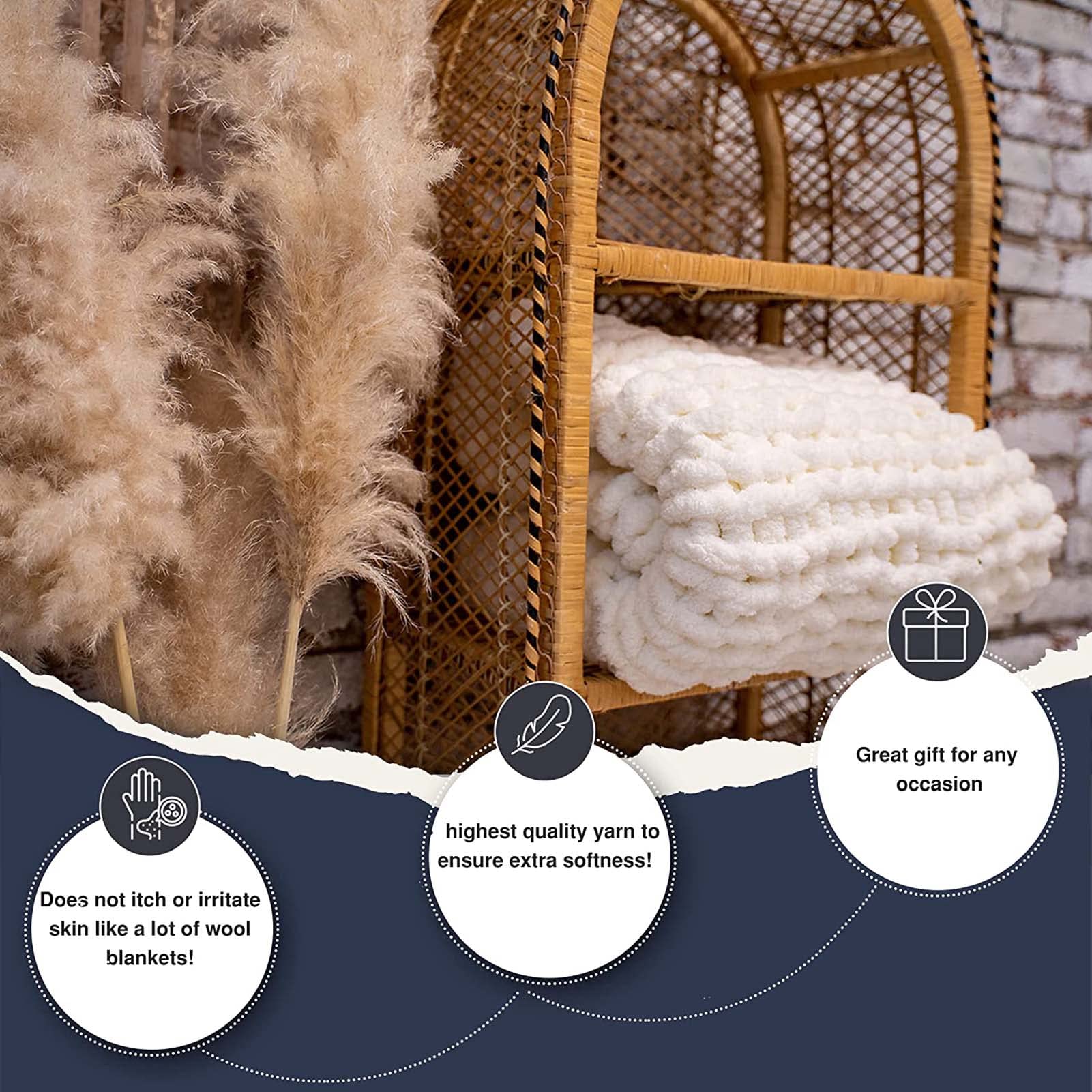 Soft Chunky Knit Throw Blanket 39x39 Inches (100x100cm) - Cozy & Bulky Blanket for Bed, Sofa, Dorm - Perfect for Snuggling, Netflix Nights & Winter Warmth