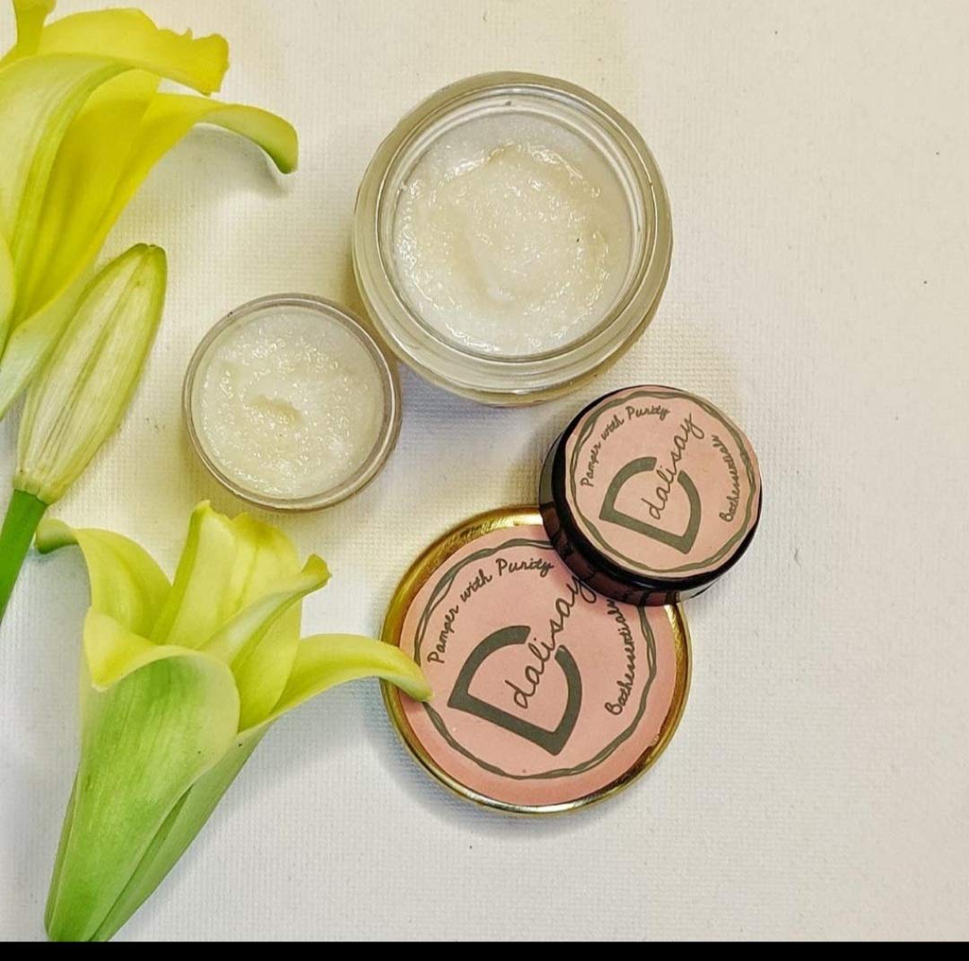 Dalisay Vanilla Scented Lip Scrub - 25g Exfoliator for Soft, Smooth Lips - Perfect for Dry, Chapped Lips Care & Pre-Makeup Prep
