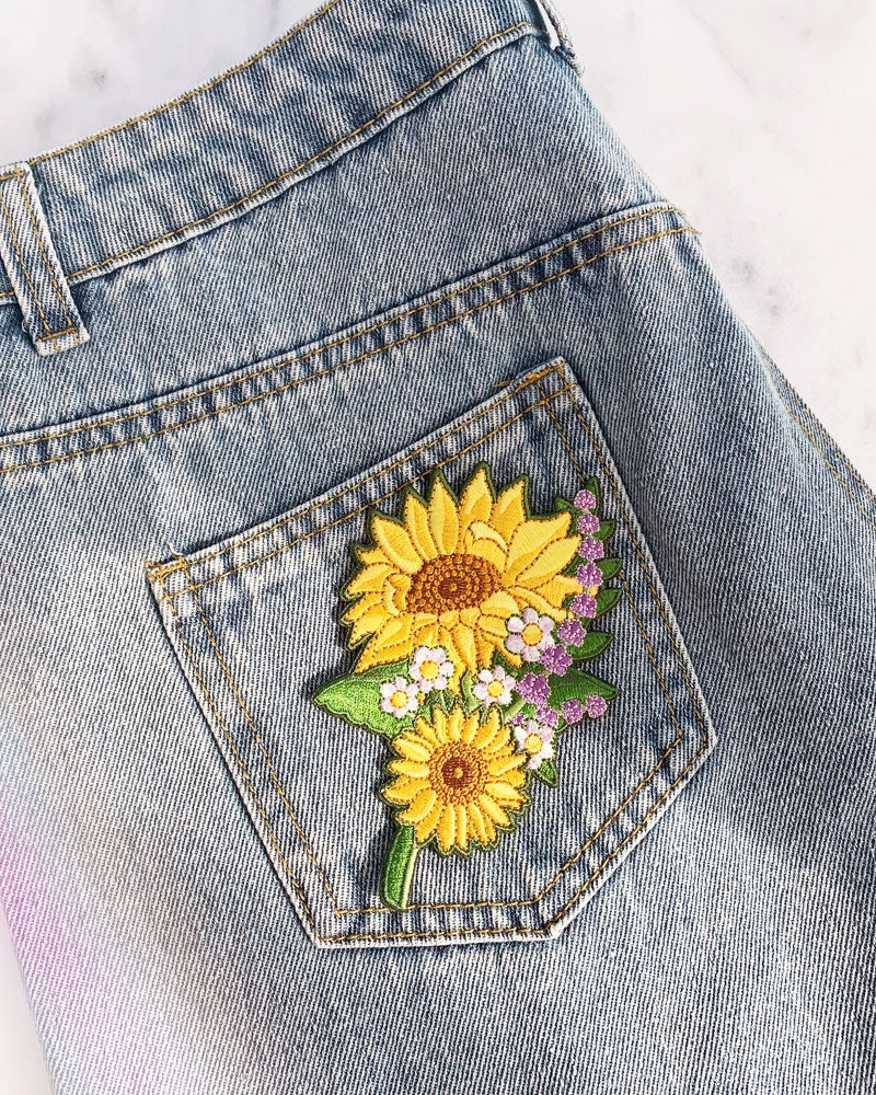 Sunflower Iron-On Patches Set - DIY Embroidered Floral Appliques for Jackets, Bags & Hats - Perfect for Denim, Backpacks & Clothing Customization