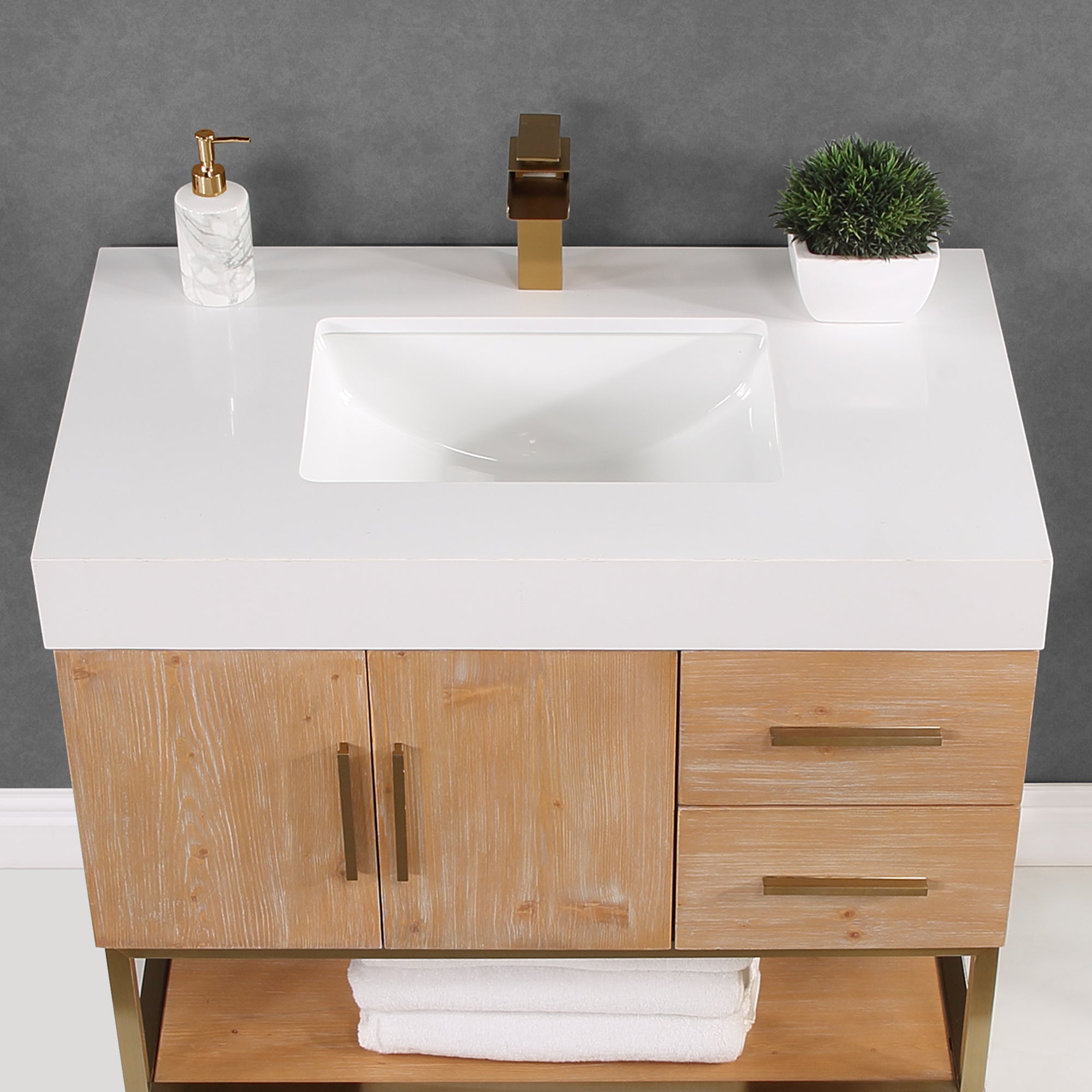 Bianco 36