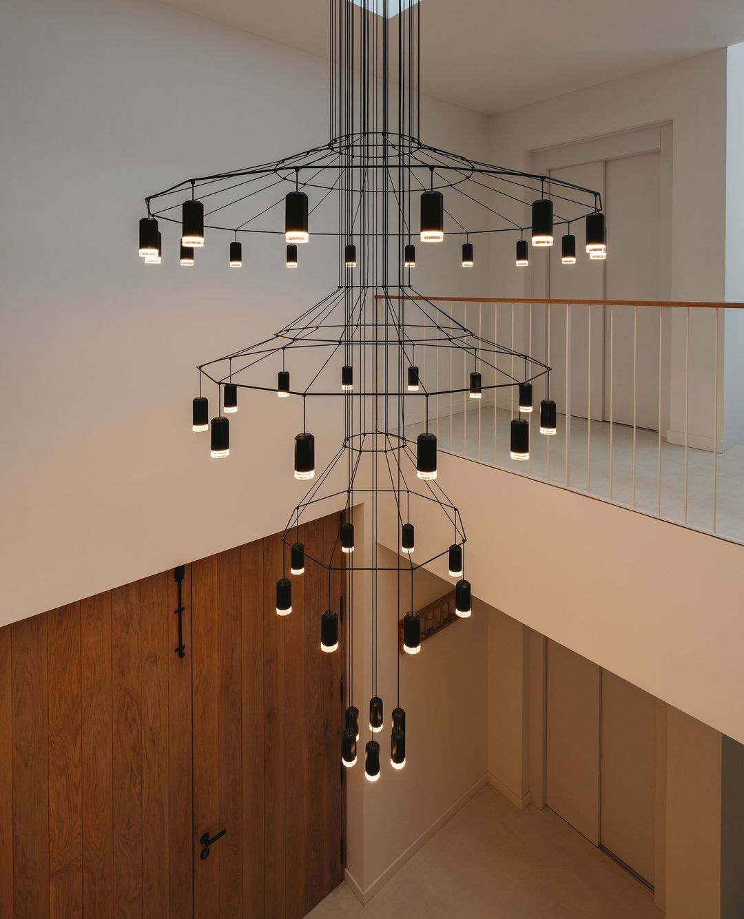 Modern Geometric Lines Pendant Light - Minimalist Ceiling Lamp for Living Room, Dining Room, Bedroom & Office Decor