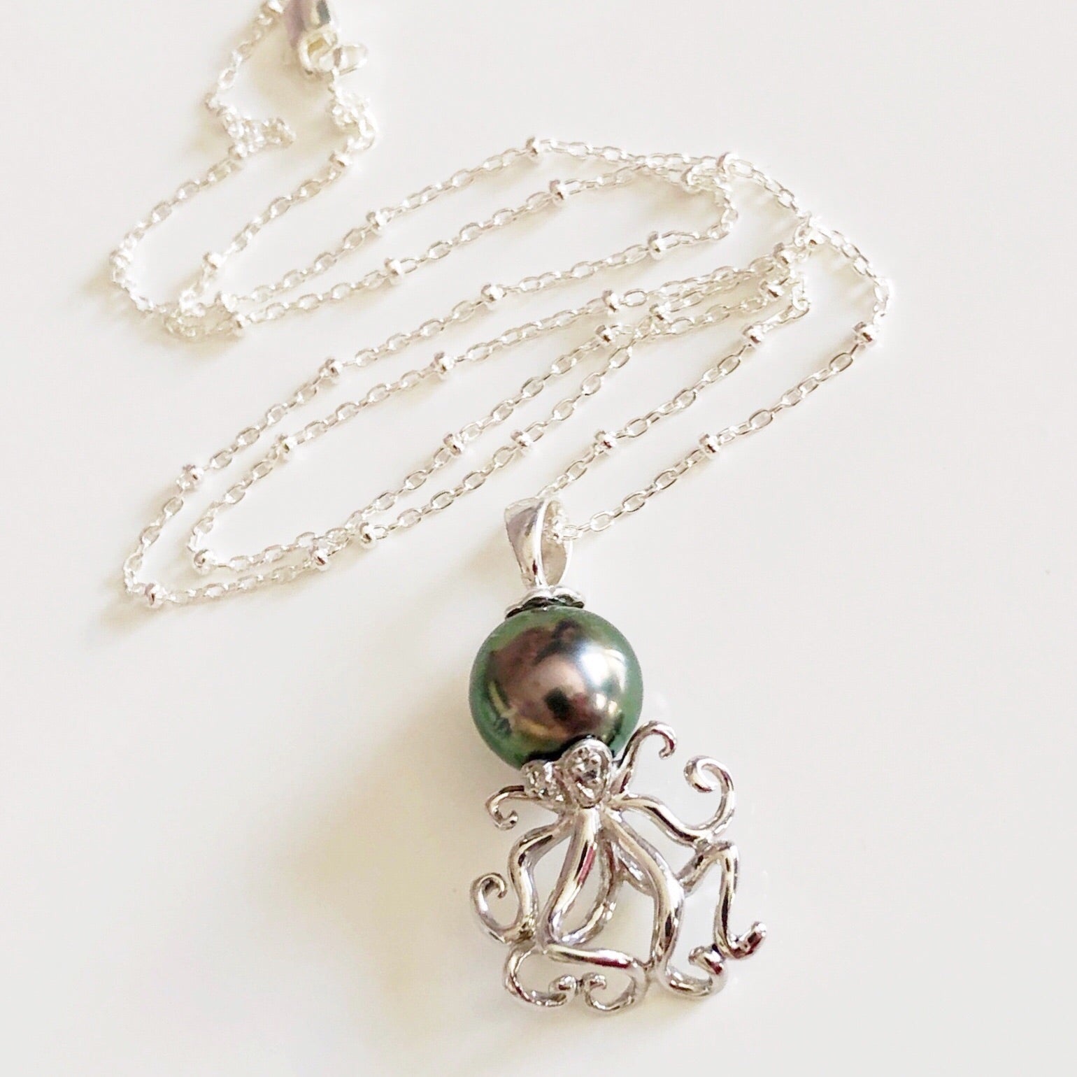 Tako Octopus Pendant Necklace - Unique Japanese-Inspired Jewelry for Women - Perfect for Casual Wear, Gifts & Special Occasions