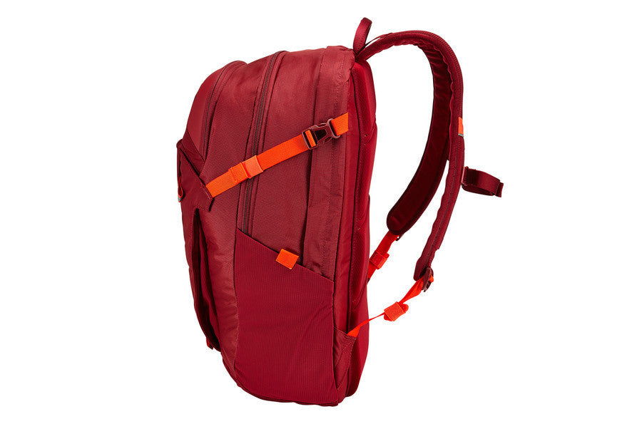 Thule EnRoute Blur 2 Daypack 24L - Lightweight Hiking Backpack with Laptop Sleeve, Water-Resistant Travel Bag for Commuting, Camping & Outdoor Adventures